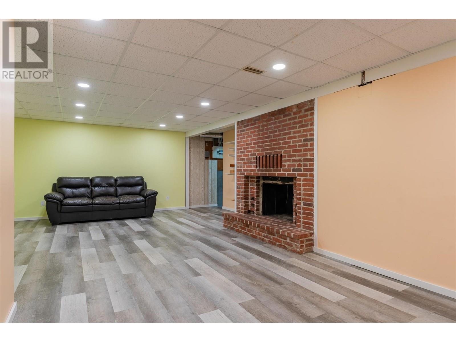 1500 3b Hwy, Fruitvale, British Columbia  V0G 1L1 - Photo 32 - 10352498