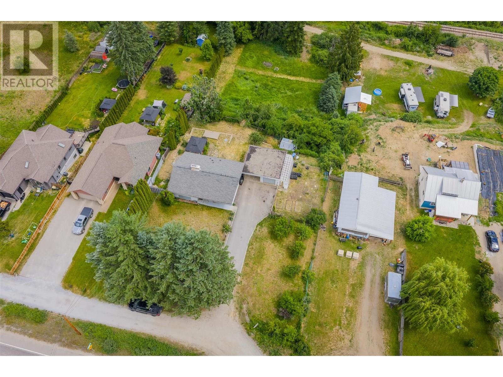 1500 3b Hwy, Fruitvale, British Columbia  V0G 1L1 - Photo 42 - 10352498