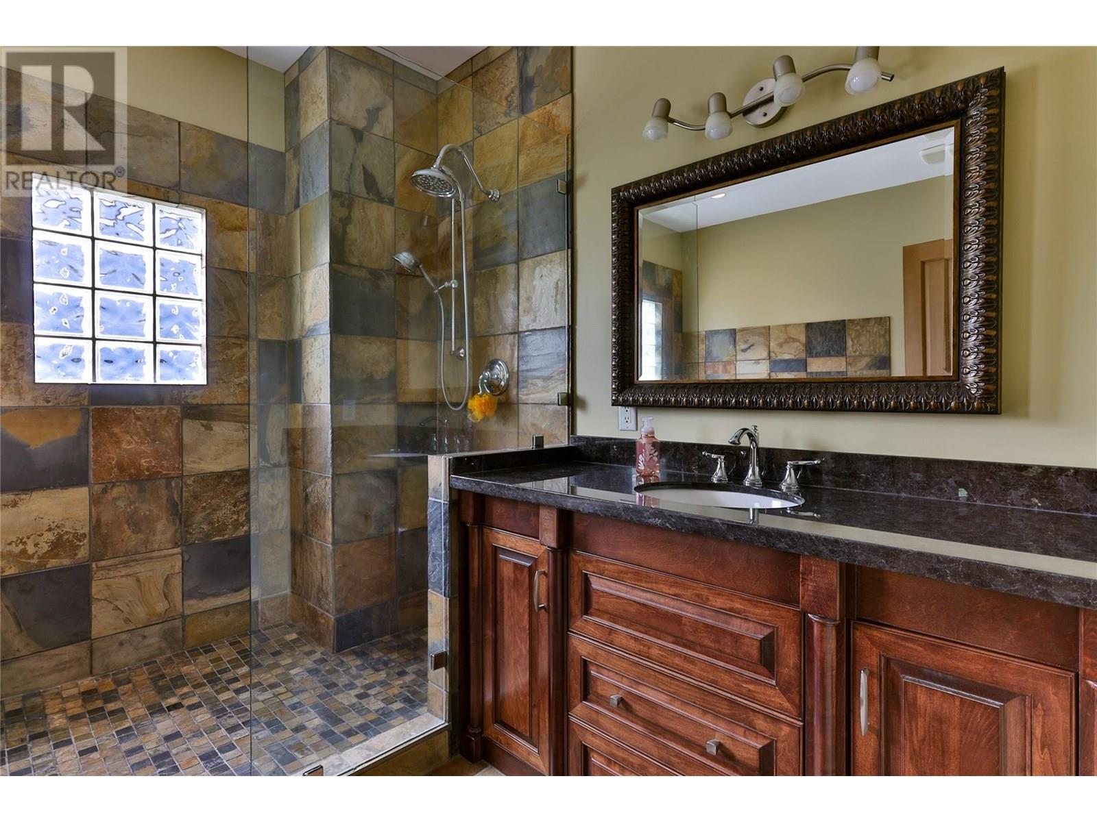 1009 Silvertip Road, Rossland, British Columbia  V0G 1Y0 - Photo 26 - 10352472
