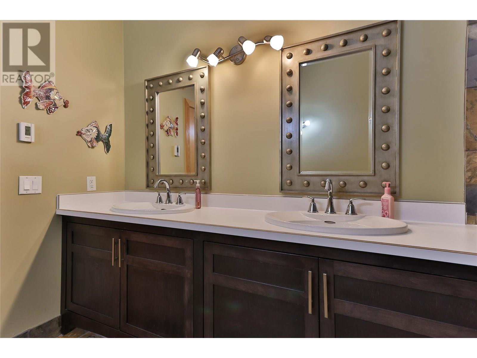 1009 Silvertip Road, Rossland, British Columbia  V0G 1Y0 - Photo 39 - 10352472