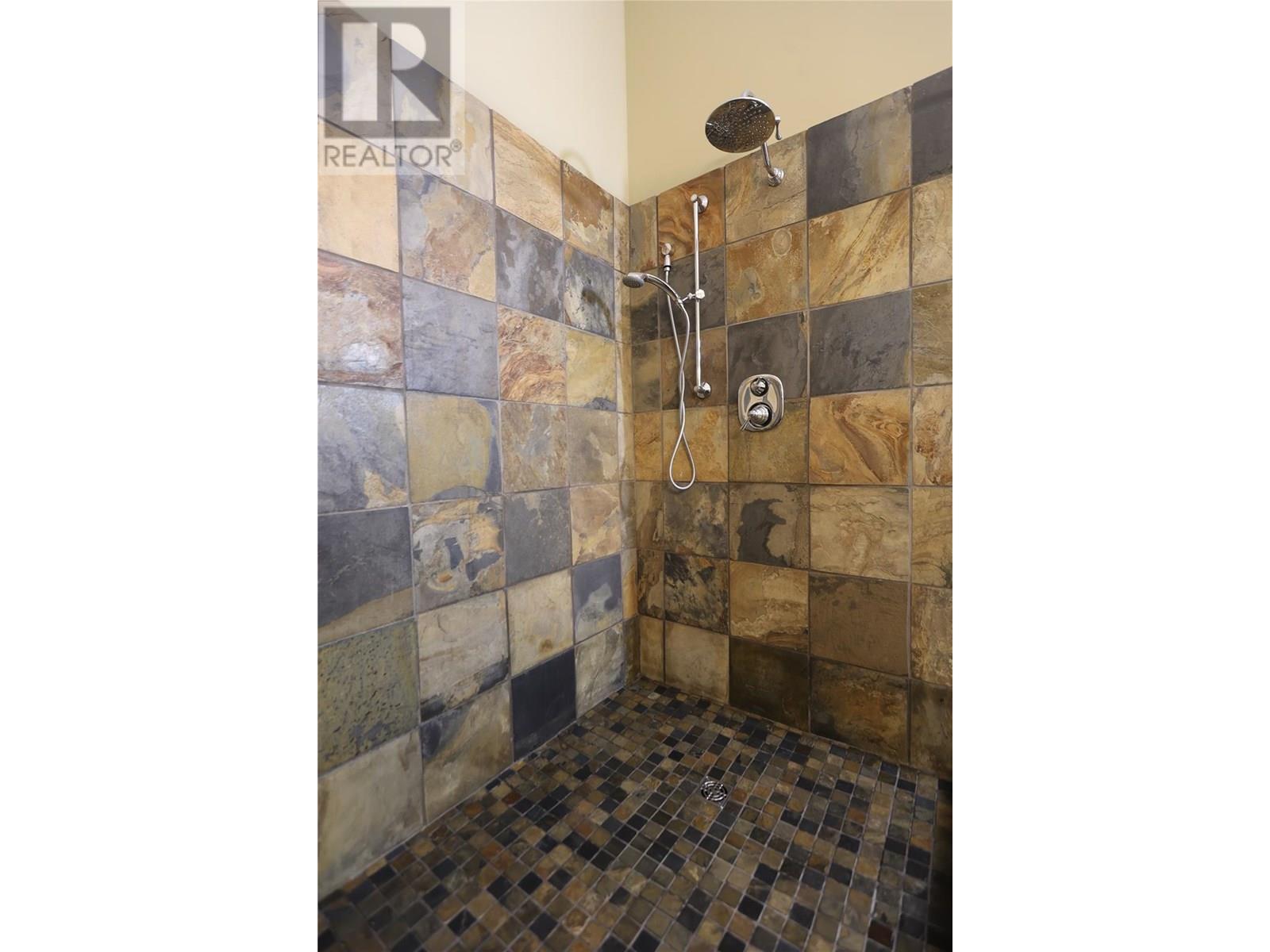 1009 Silvertip Road, Rossland, British Columbia  V0G 1Y0 - Photo 40 - 10352472
