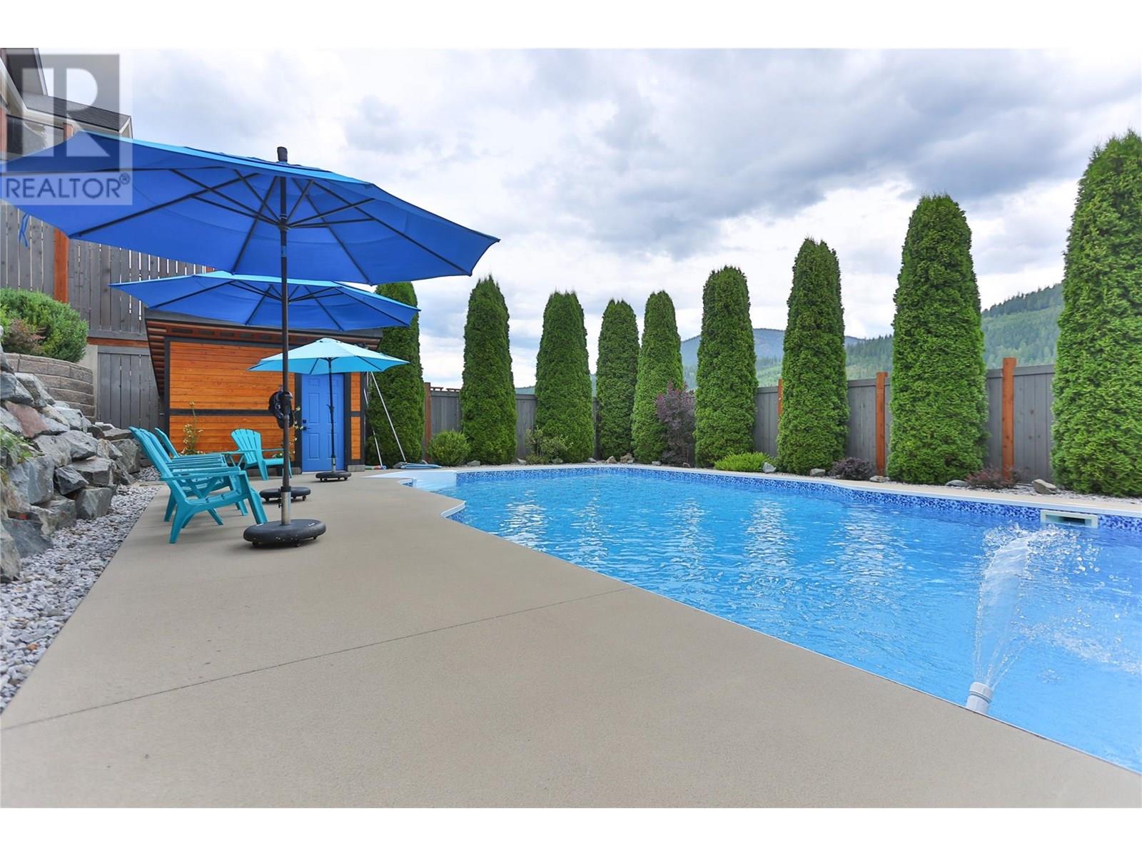 1009 Silvertip Road, Rossland, British Columbia  V0G 1Y0 - Photo 54 - 10352472