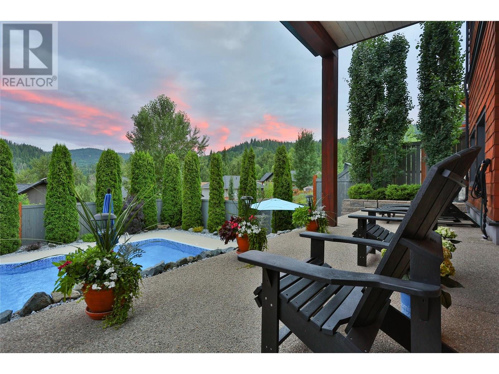 1009 Silvertip Road, Rossland, British Columbia  V0G 1Y0 - Photo 58 - 10352472