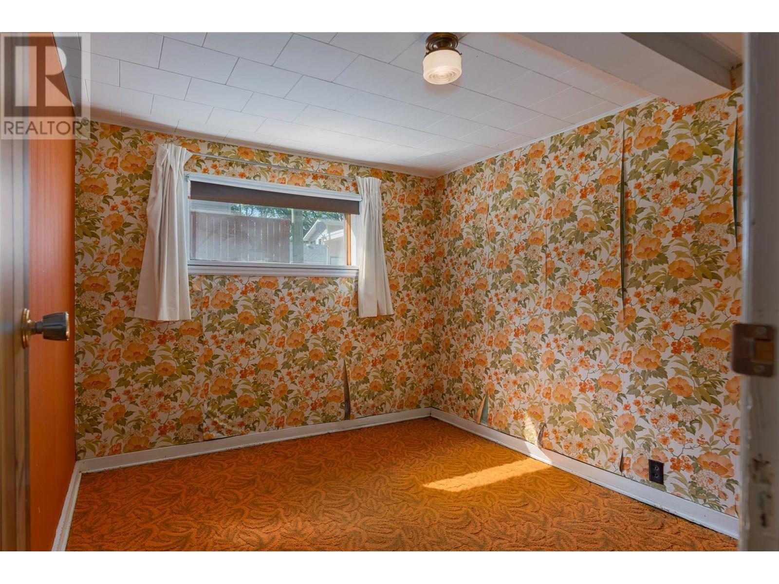 2233 Fifth Avenue, Trail, British Columbia  V1R 3E8 - Photo 15 - 10352267
