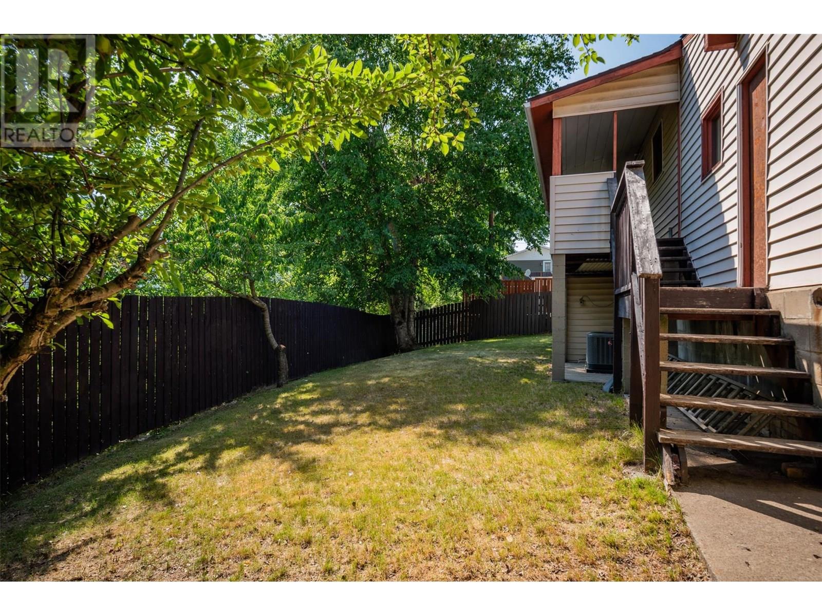 2233 Fifth Avenue, Trail, British Columbia  V1R 3E8 - Photo 28 - 10352267