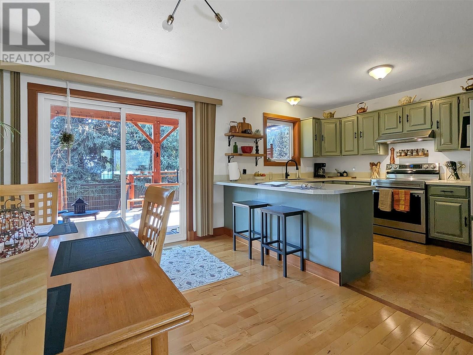 303 Delany Avenue, Slocan, British Columbia  V0G 2C0 - Photo 25 - 10352438