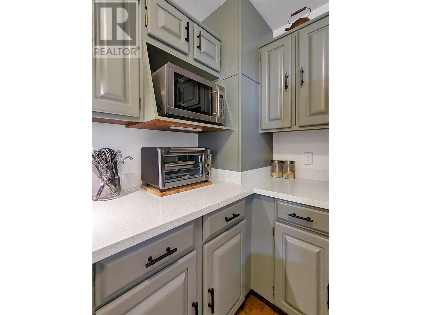 303 Delany Avenue, Slocan, British Columbia  V0G 2C0 - Photo 28 - 10352438