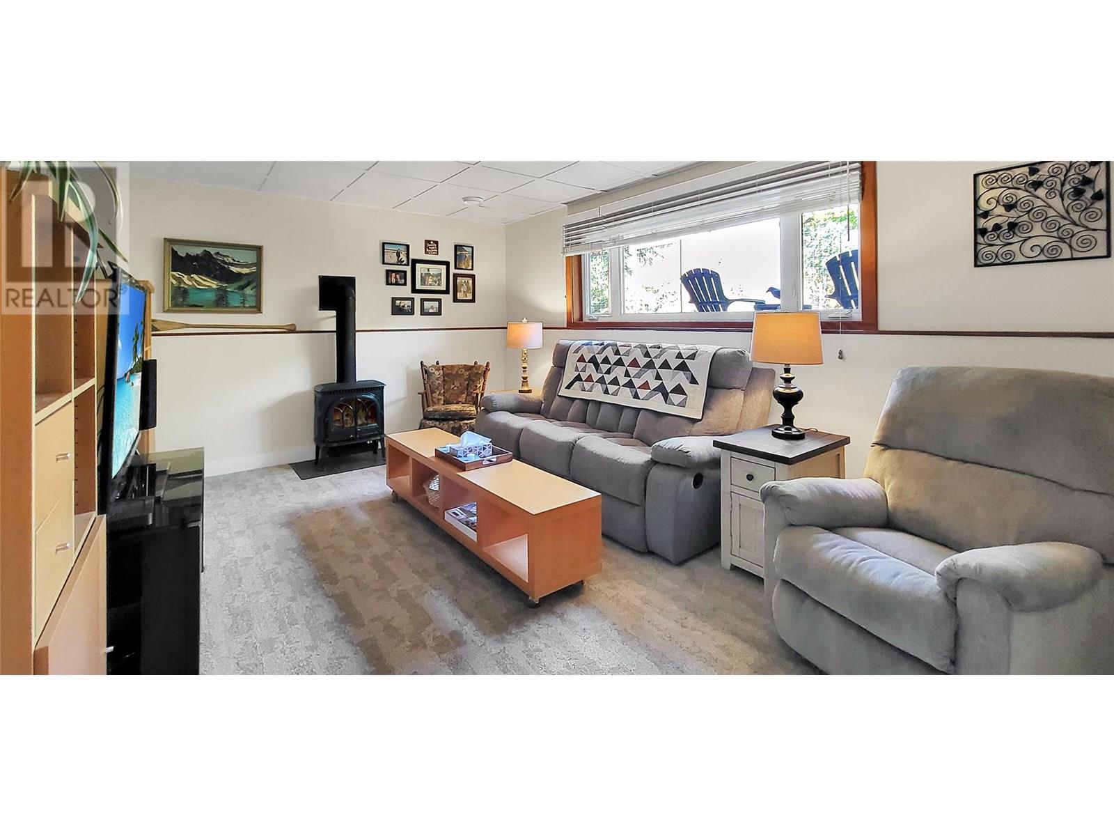 303 Delany Avenue, Slocan, British Columbia  V0G 2C0 - Photo 36 - 10352438