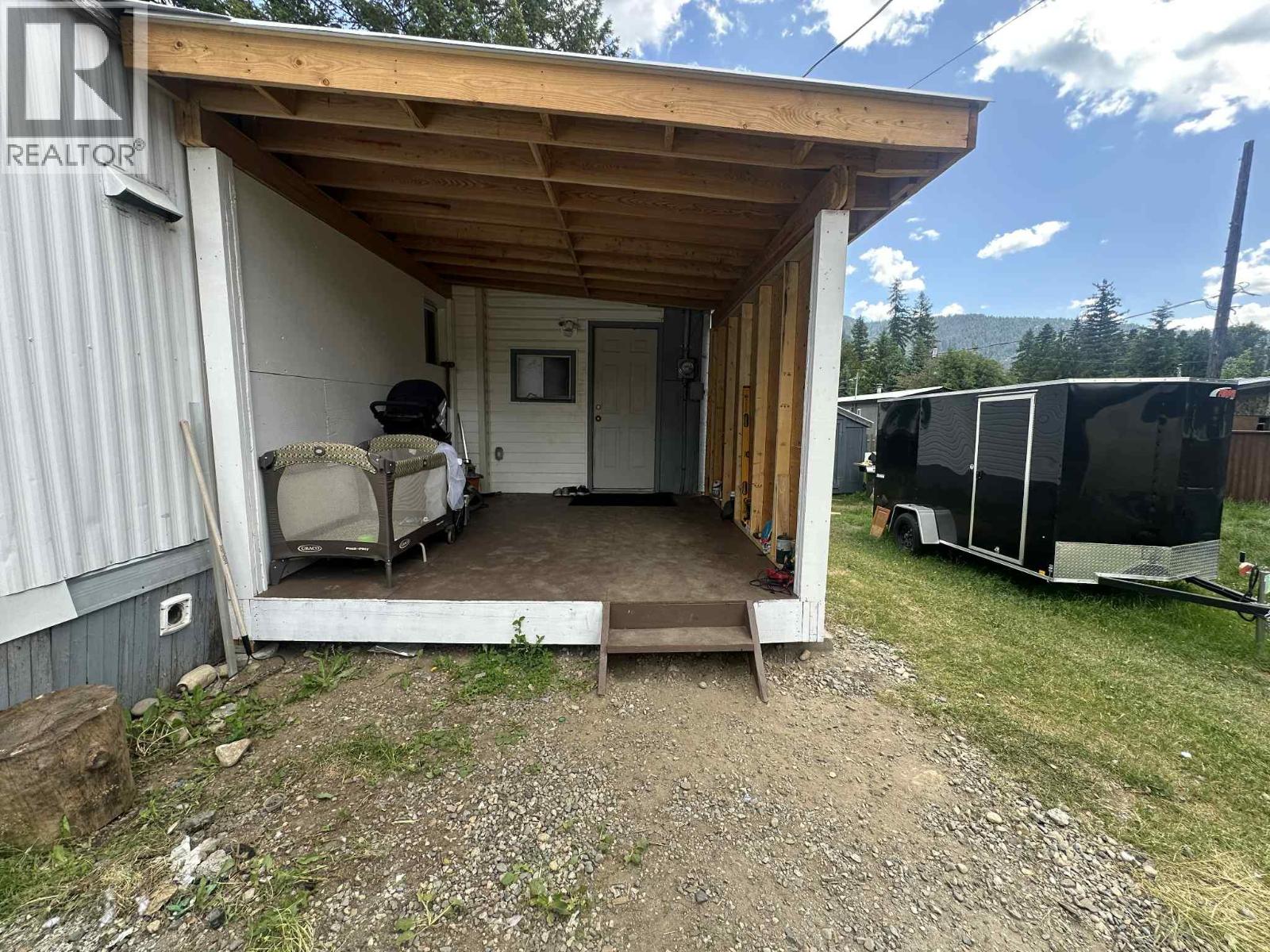 5 Esquire Drive, Salmo, British Columbia  V0G 1Z0 - Photo 19 - 10352599