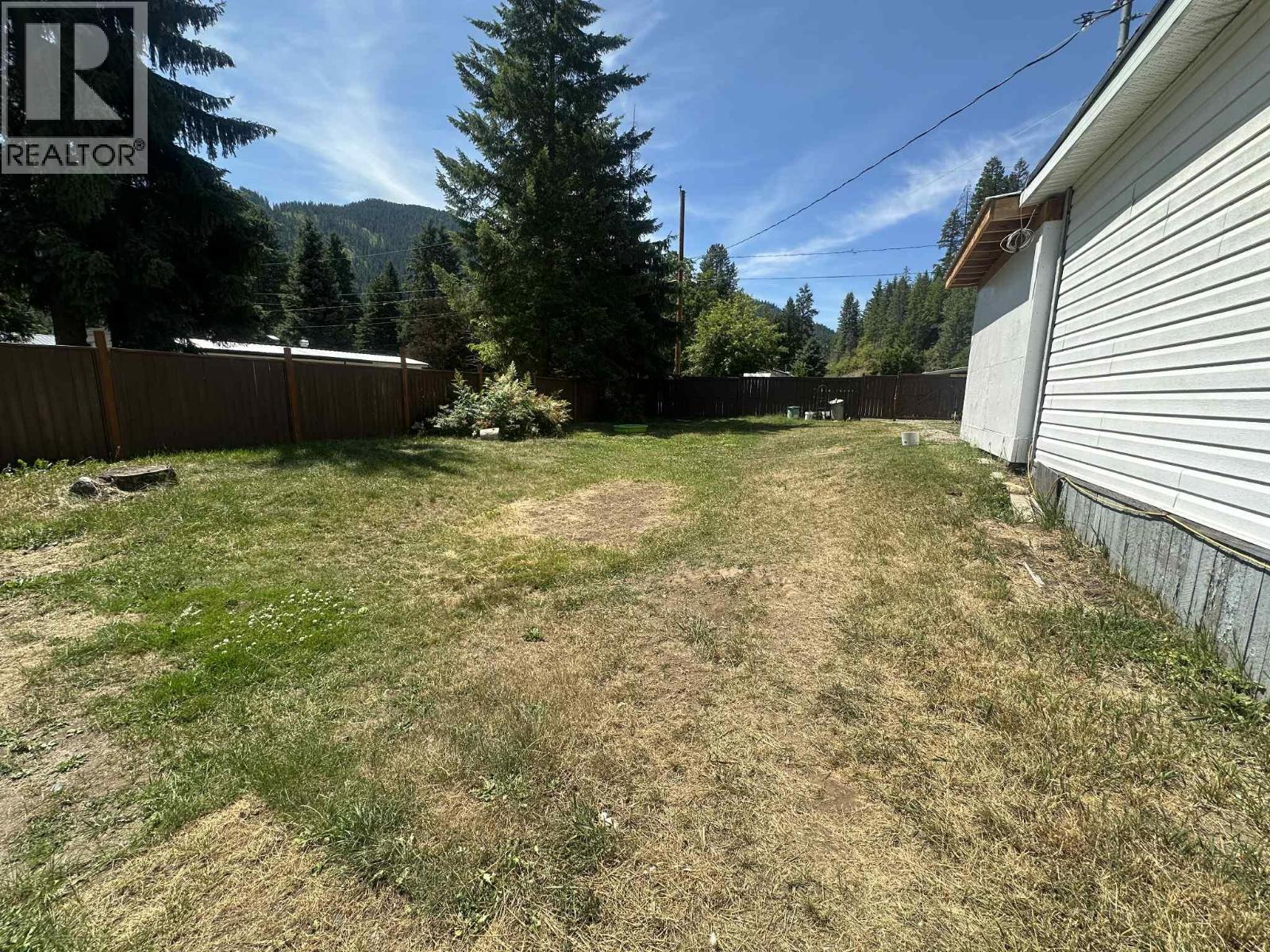 5 Esquire Drive, Salmo, British Columbia  V0G 1Z0 - Photo 28 - 10352599