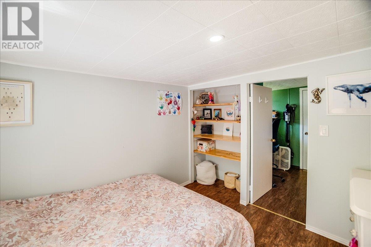 1052 Frances Street, Robson, British Columbia  V0G 1X0 - Photo 34 - 10352437