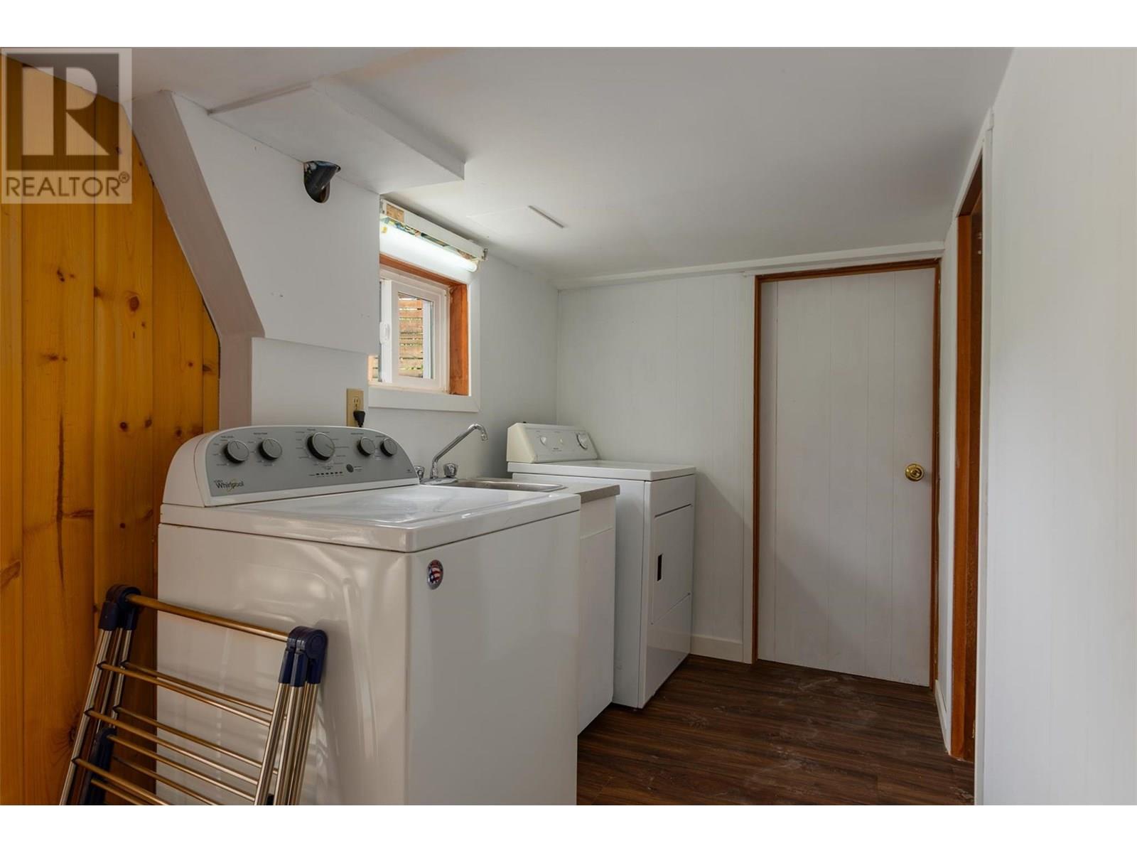 1965 Oak Street, Trail, British Columbia  V1R 3Z8 - Photo 29 - 10352657