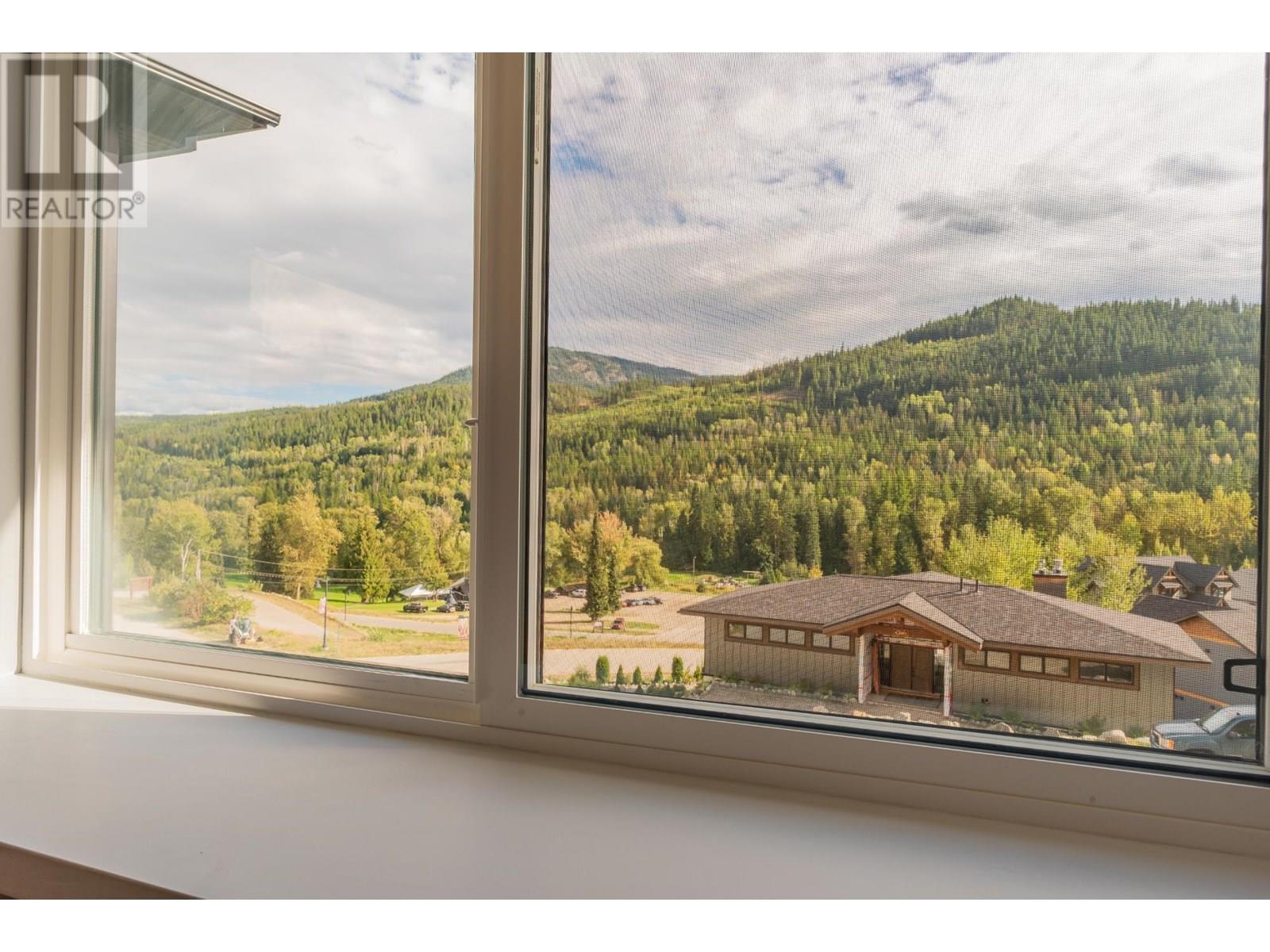 934 Redstone Drive, Rossland, British Columbia  V0G 1Y0 - Photo 27 - 10353036