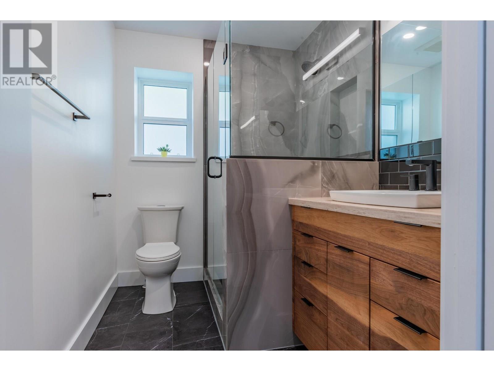 934 Redstone Drive, Rossland, British Columbia  V0G 1Y0 - Photo 35 - 10353036