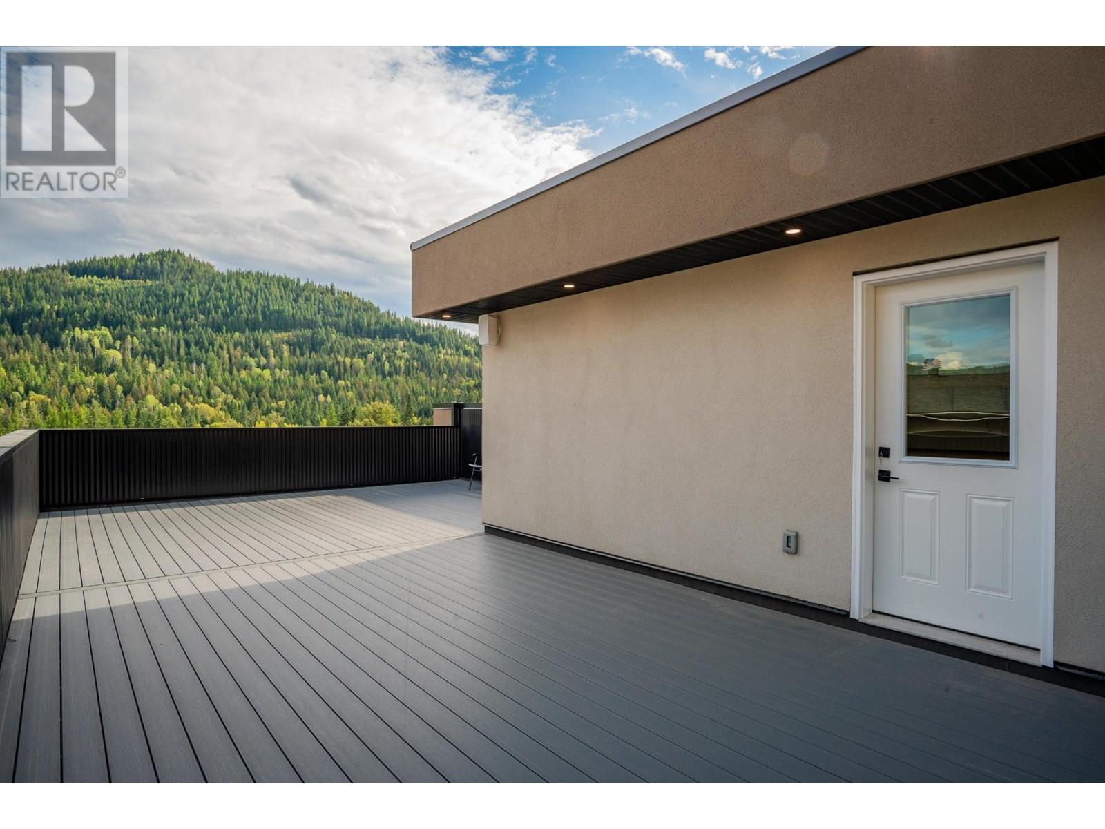 934 Redstone Drive, Rossland, British Columbia  V0G 1Y0 - Photo 42 - 10353036