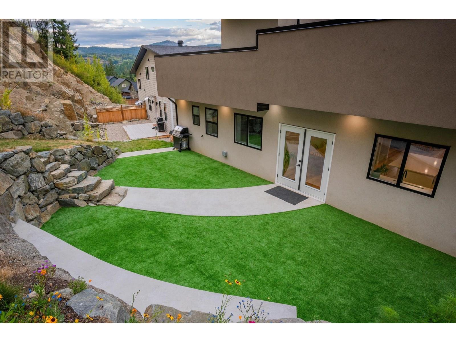 934 Redstone Drive, Rossland, British Columbia  V0G 1Y0 - Photo 63 - 10353036