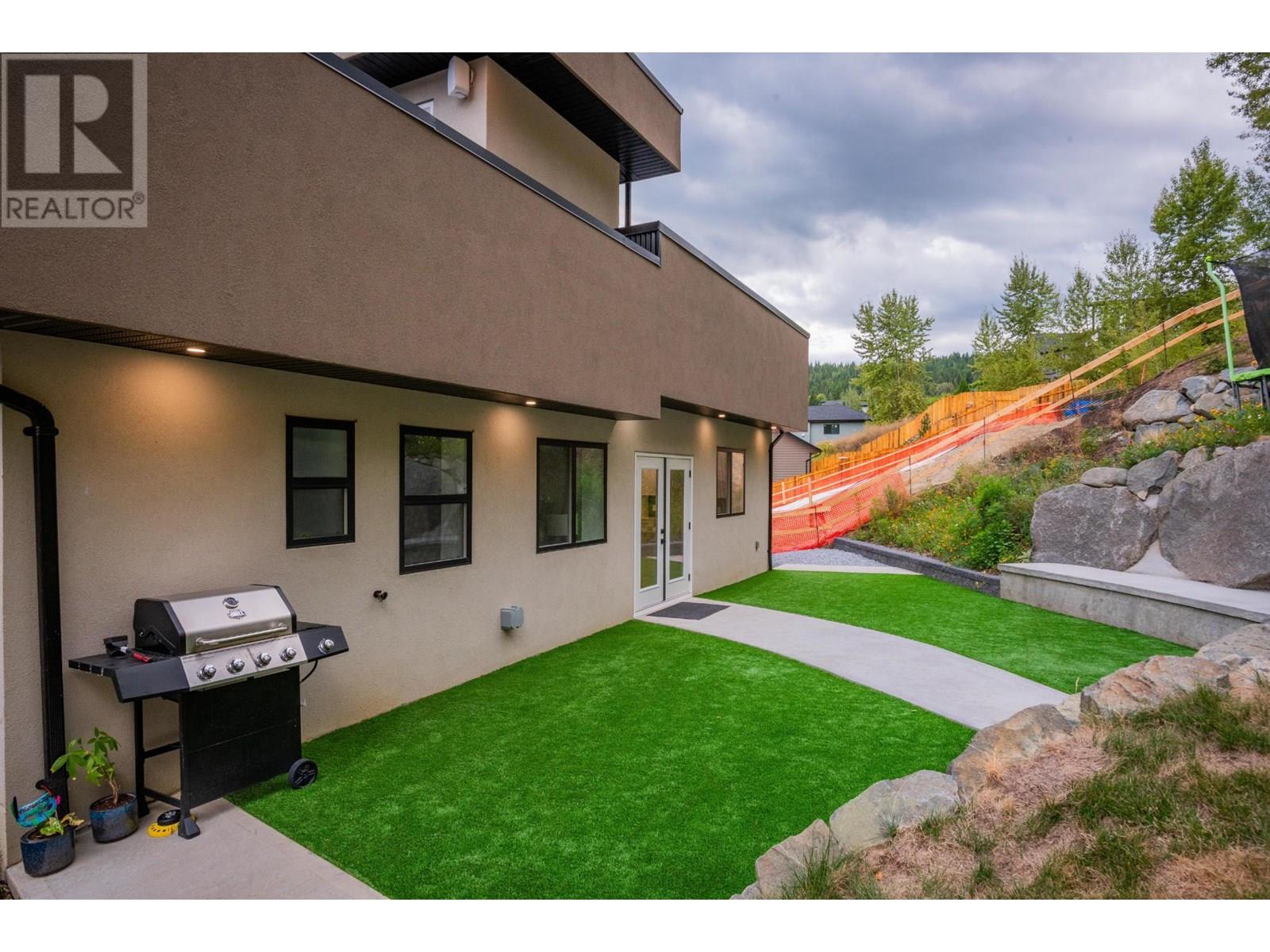 934 Redstone Drive, Rossland, British Columbia  V0G 1Y0 - Photo 65 - 10353036
