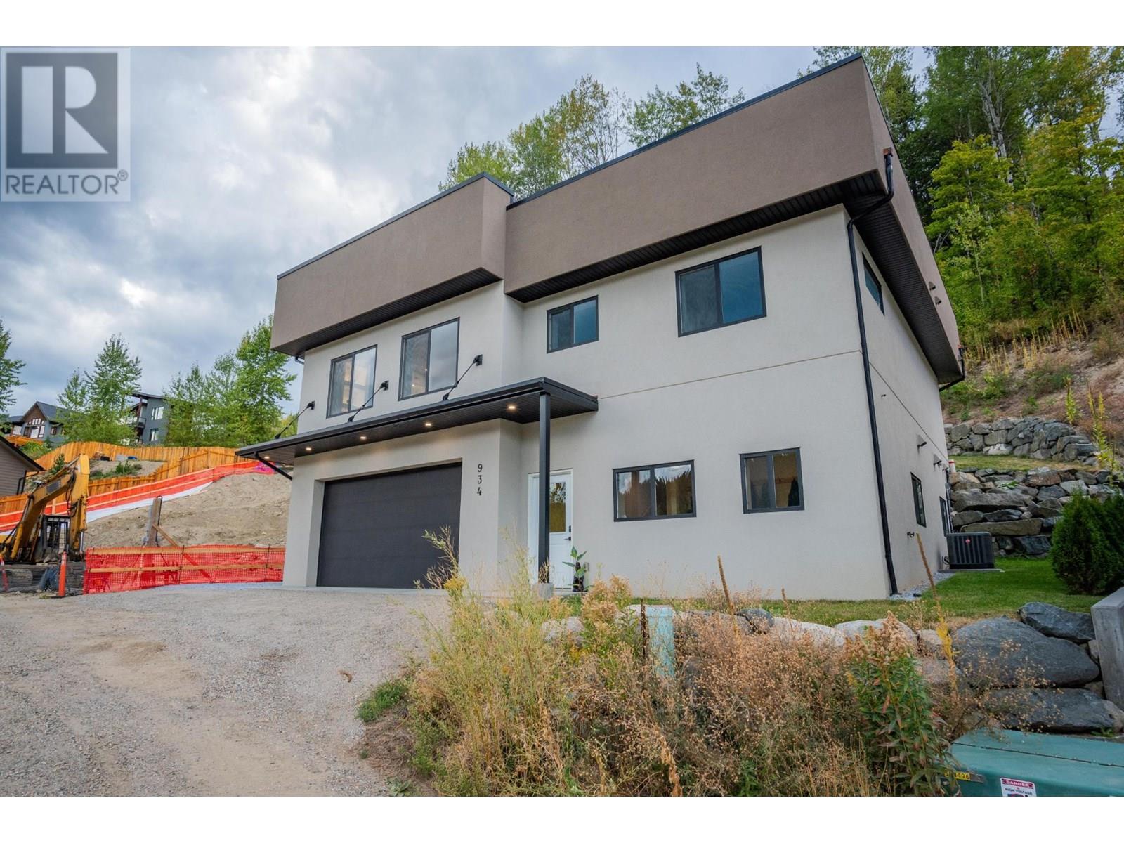 934 Redstone Drive, Rossland, British Columbia  V0G 1Y0 - Photo 68 - 10353036