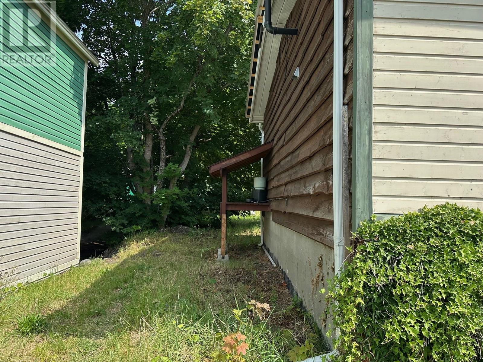 316 6th Avenue, New Denver, British Columbia  V0G 1S0 - Photo 11 - 10353064