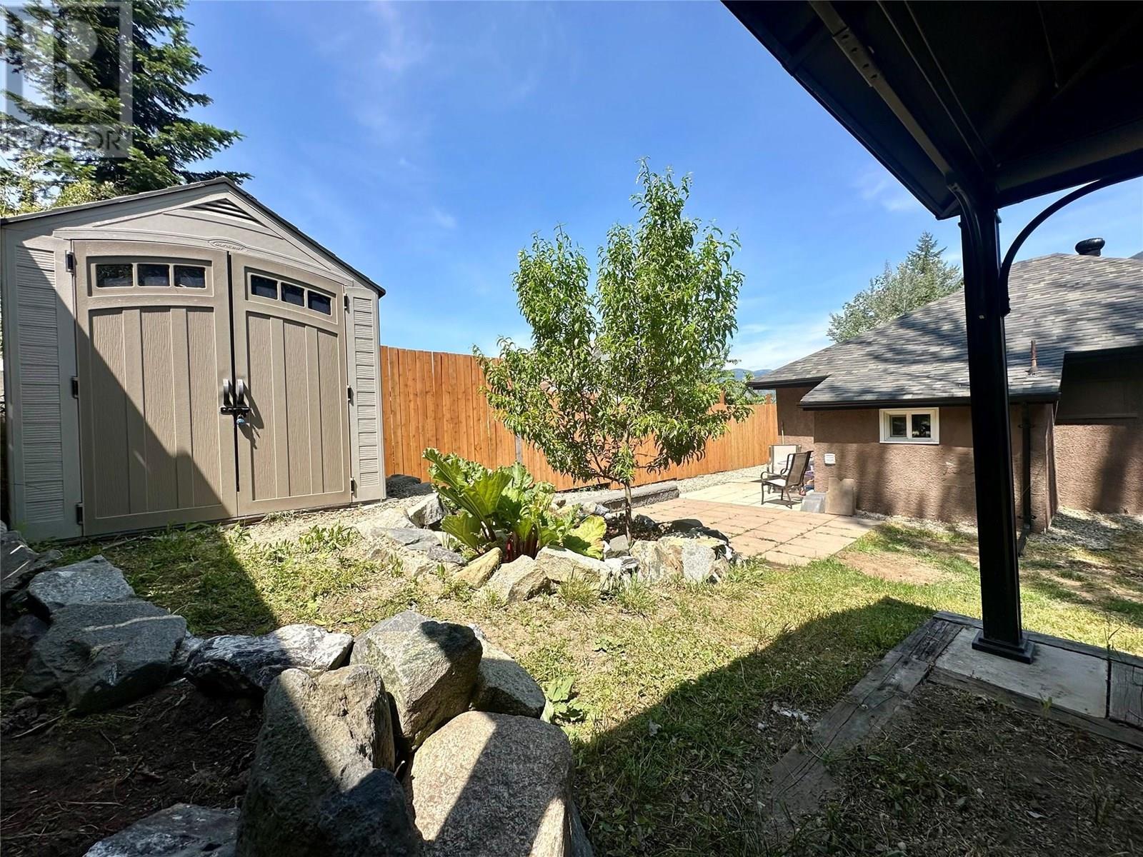 2006 Daniel Street, Trail, British Columbia  V1R 4G9 - Photo 25 - 10352803
