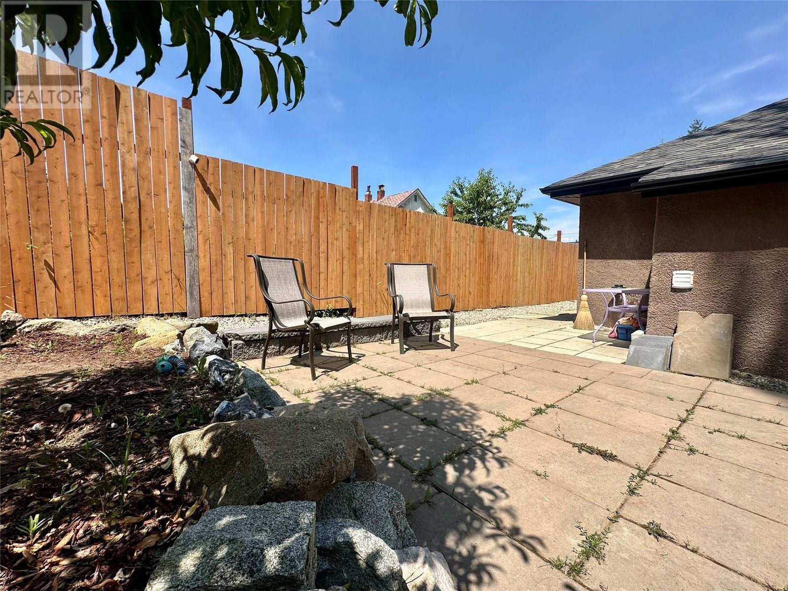 2006 Daniel Street, Trail, British Columbia  V1R 4G9 - Photo 27 - 10352803