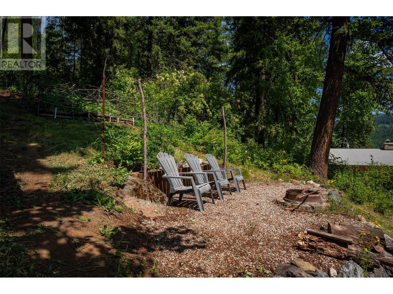1105 Christie Road, Montrose, British Columbia  V0G 1P0 - Photo 17 - 10353049