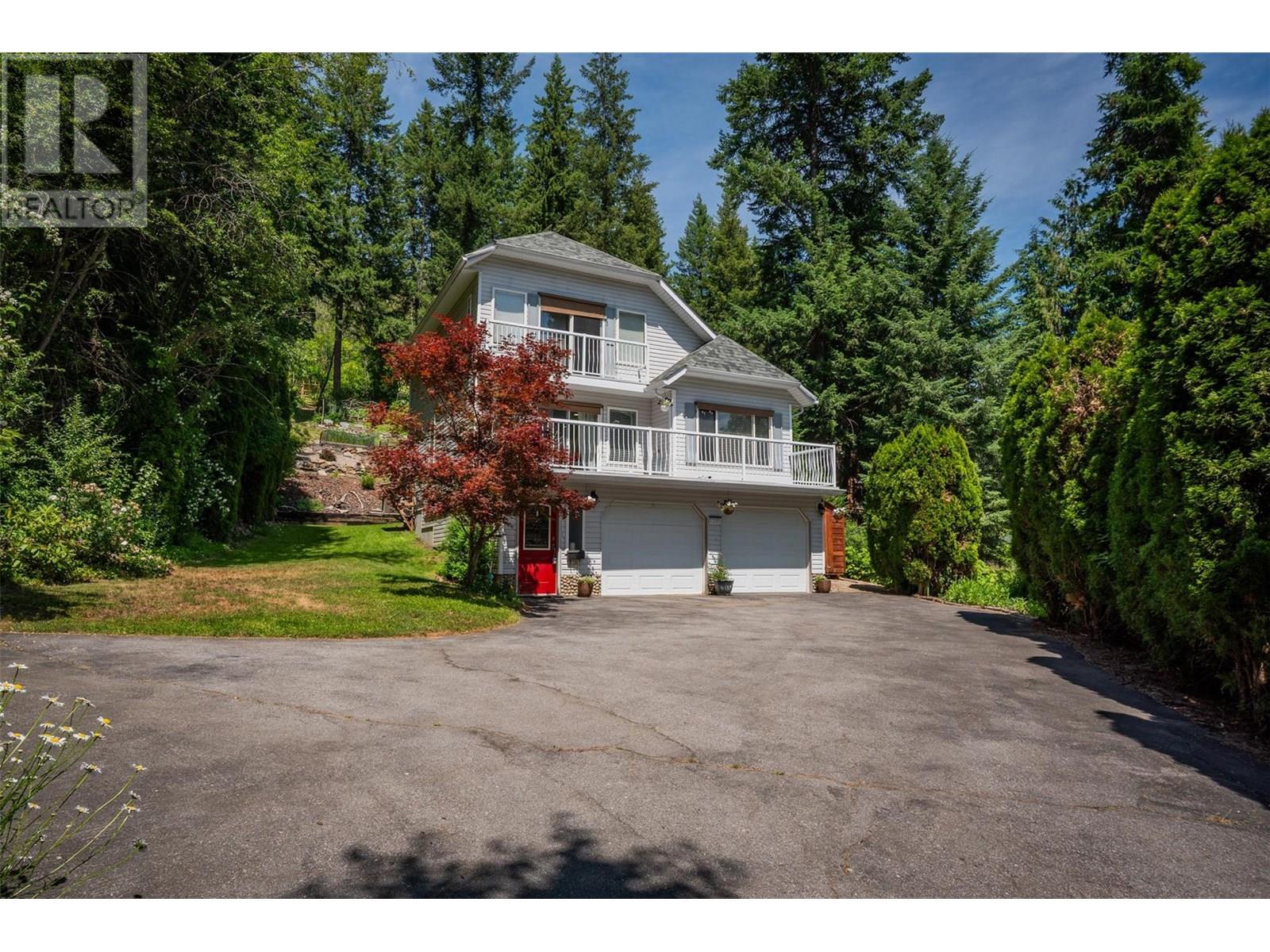 1105 Christie Road, Montrose, British Columbia  V0G 1P0 - Photo 4 - 10353049