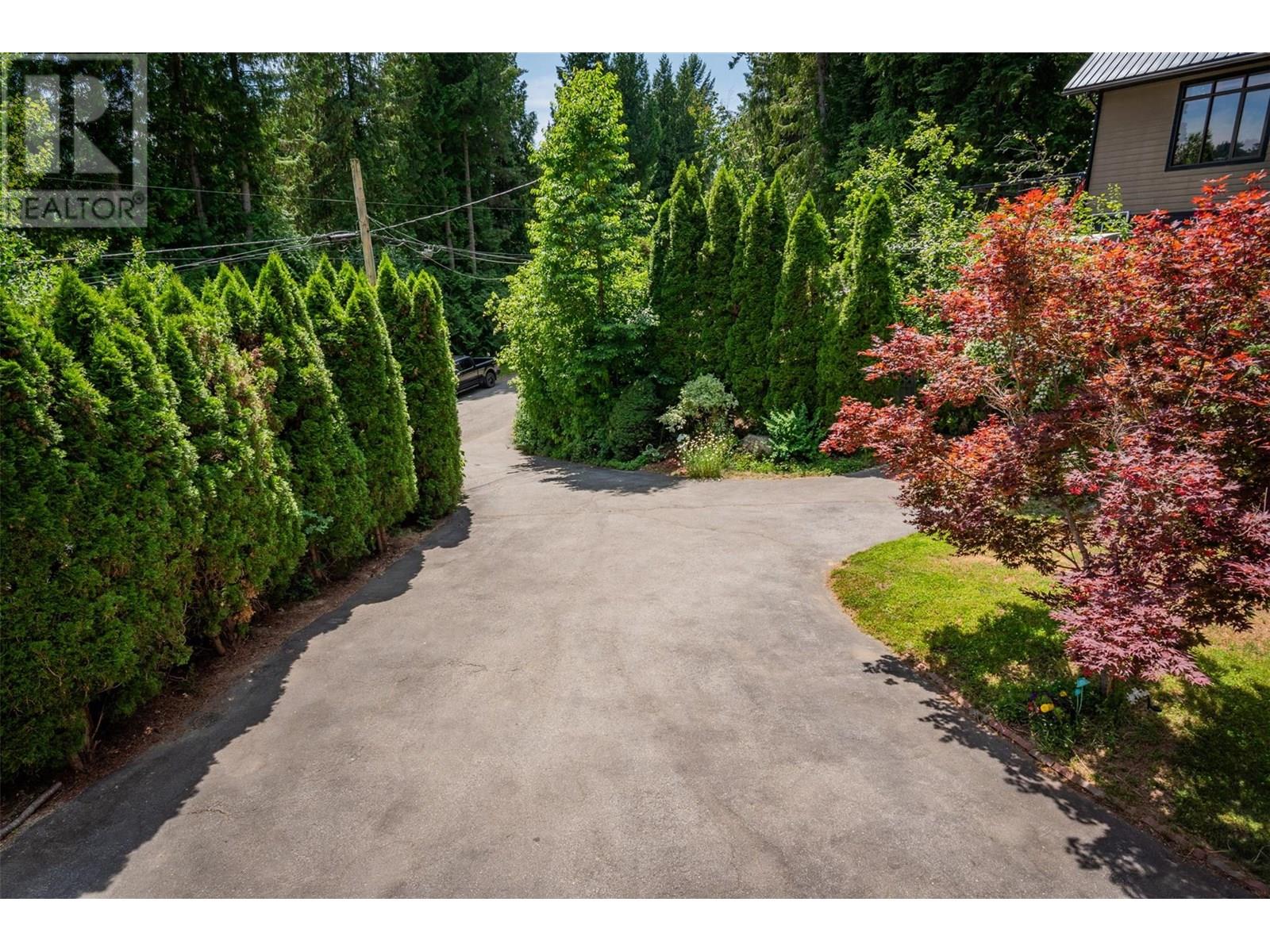 1105 Christie Road, Montrose, British Columbia  V0G 1P0 - Photo 41 - 10353049