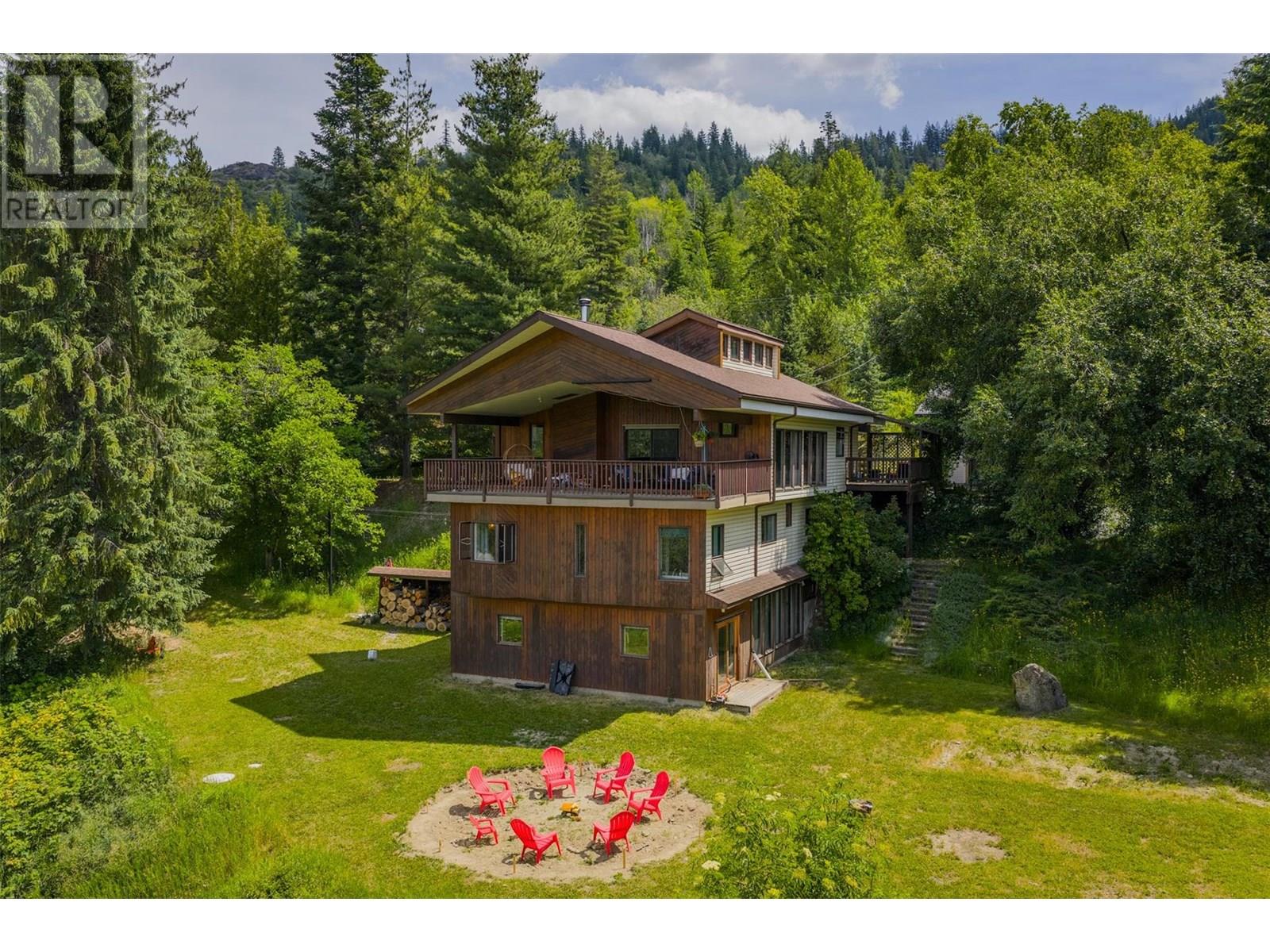 1137 Mcleod Road, Beaver Falls, British Columbia  V0G 1L1 - Photo 1 - 10352994