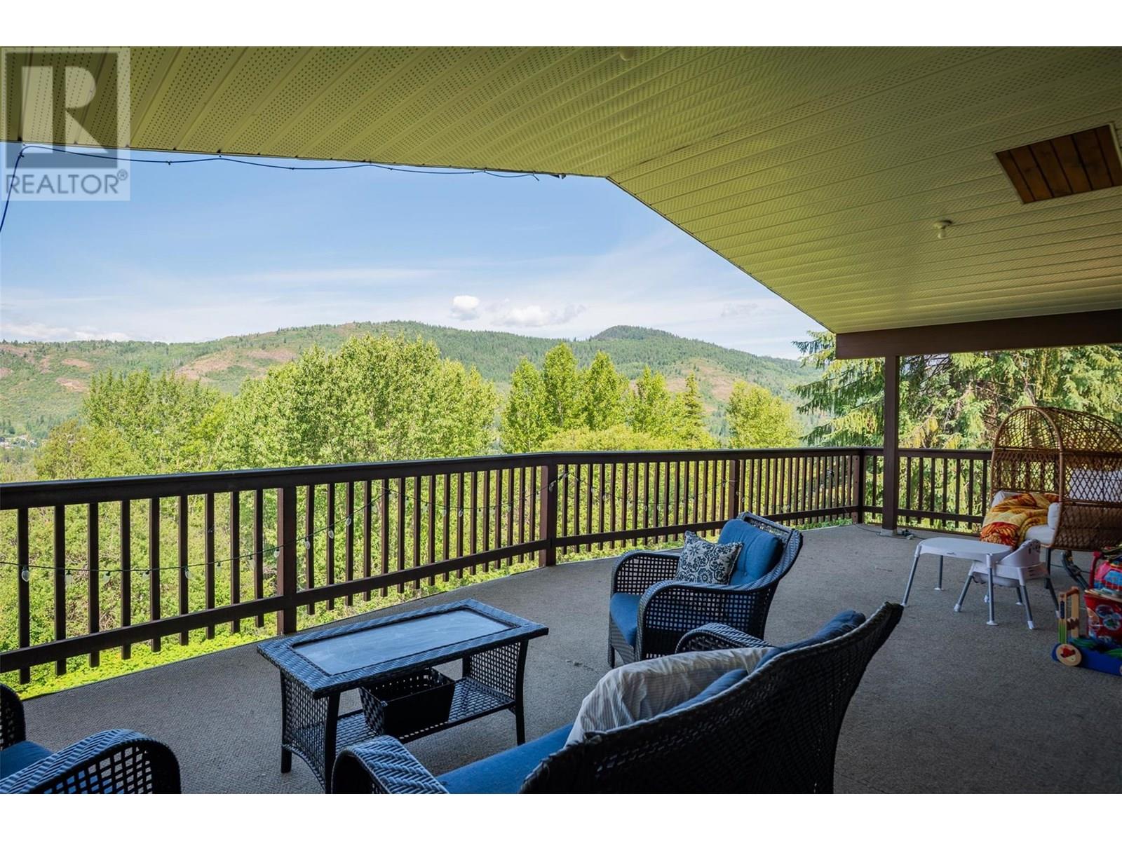 1137 Mcleod Road, Beaver Falls, British Columbia  V0G 1L1 - Photo 19 - 10352994