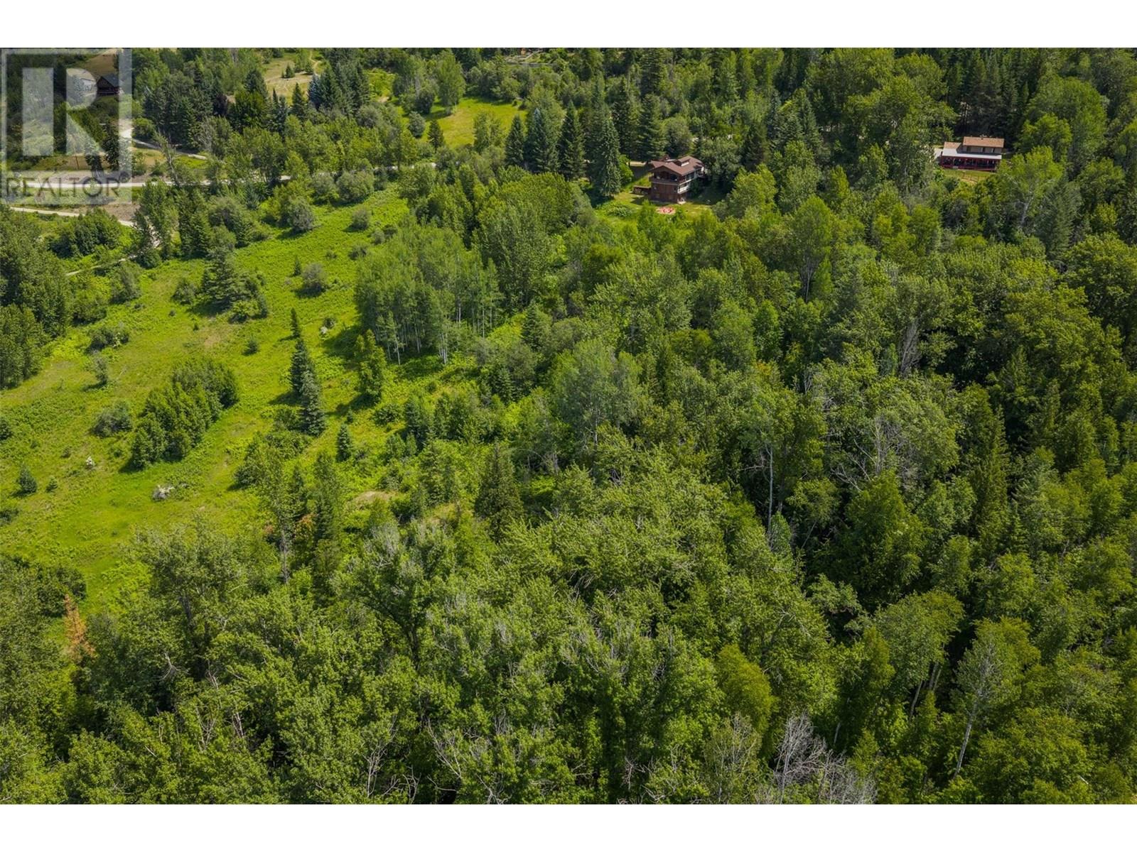 1137 Mcleod Road, Beaver Falls, British Columbia  V0G 1L1 - Photo 3 - 10352994