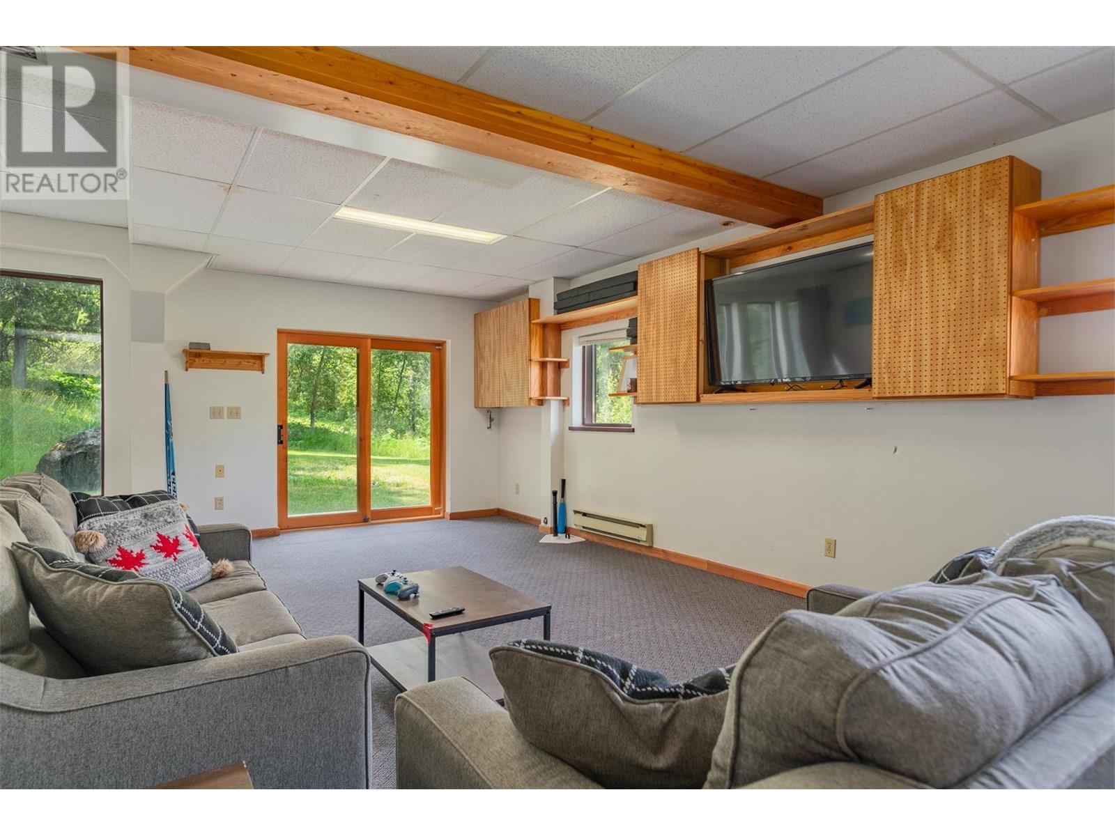 1137 Mcleod Road, Beaver Falls, British Columbia  V0G 1L1 - Photo 41 - 10352994