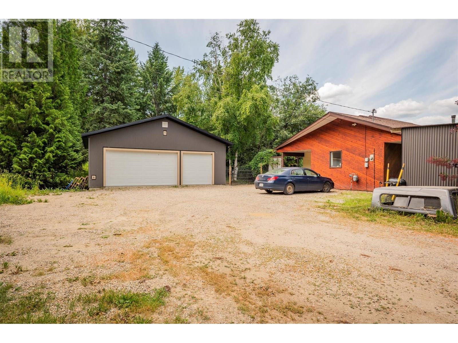 1137 Mcleod Road, Beaver Falls, British Columbia  V0G 1L1 - Photo 51 - 10352994