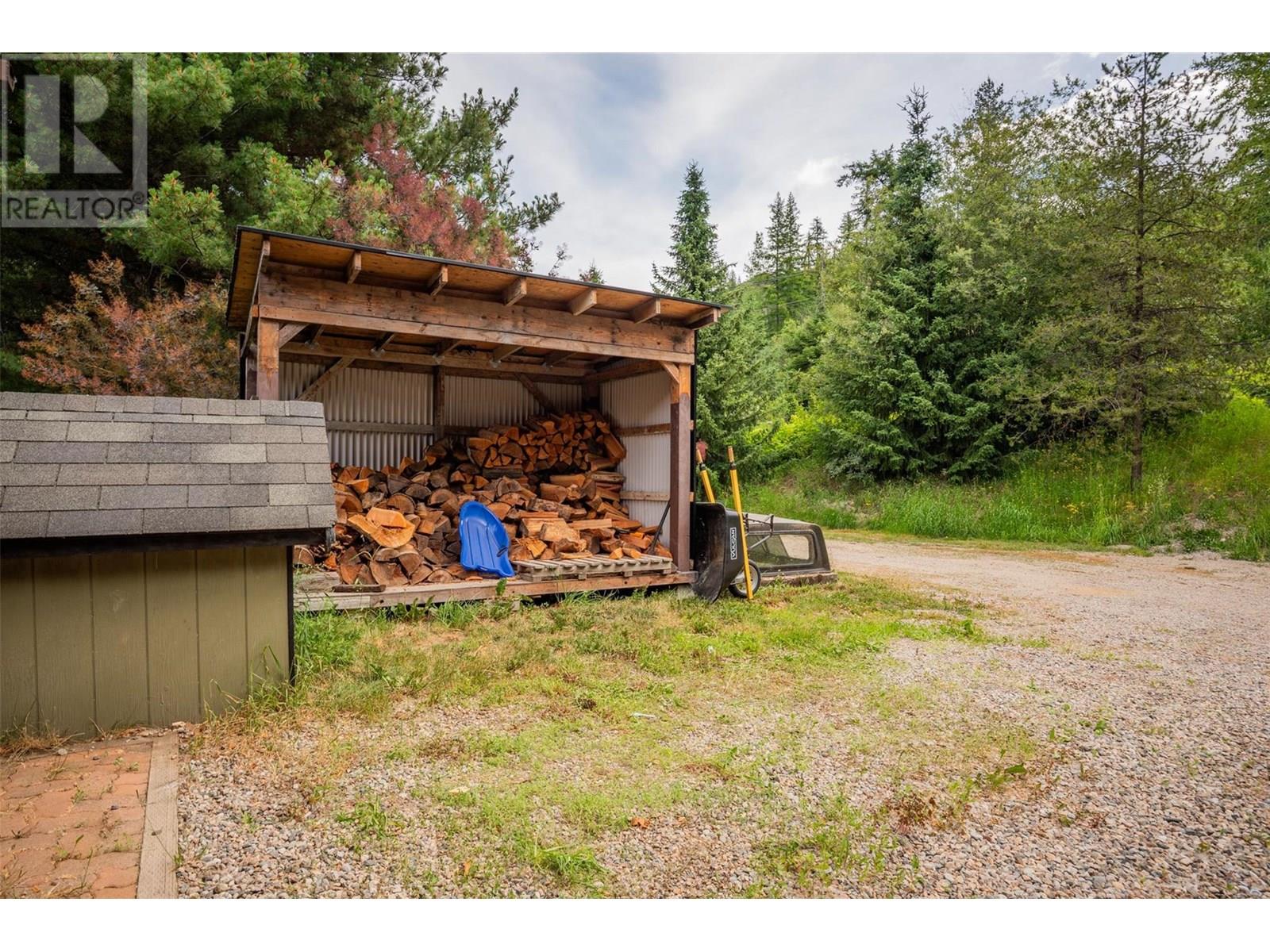 1137 Mcleod Road, Beaver Falls, British Columbia  V0G 1L1 - Photo 61 - 10352994