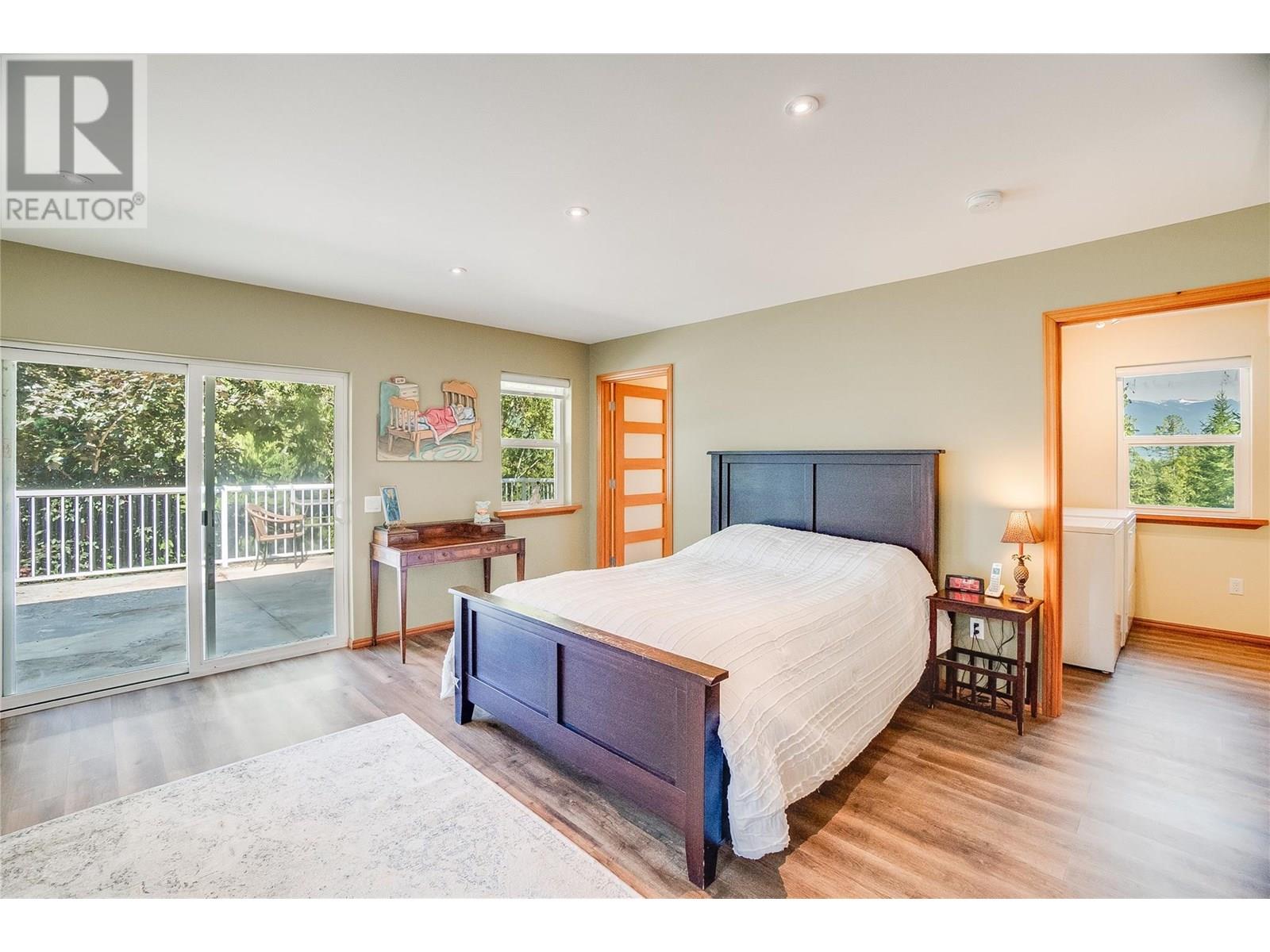 8140 6 Highway, Lemon Creek, British Columbia  V0G 2C0 - Photo 21 - 10351307