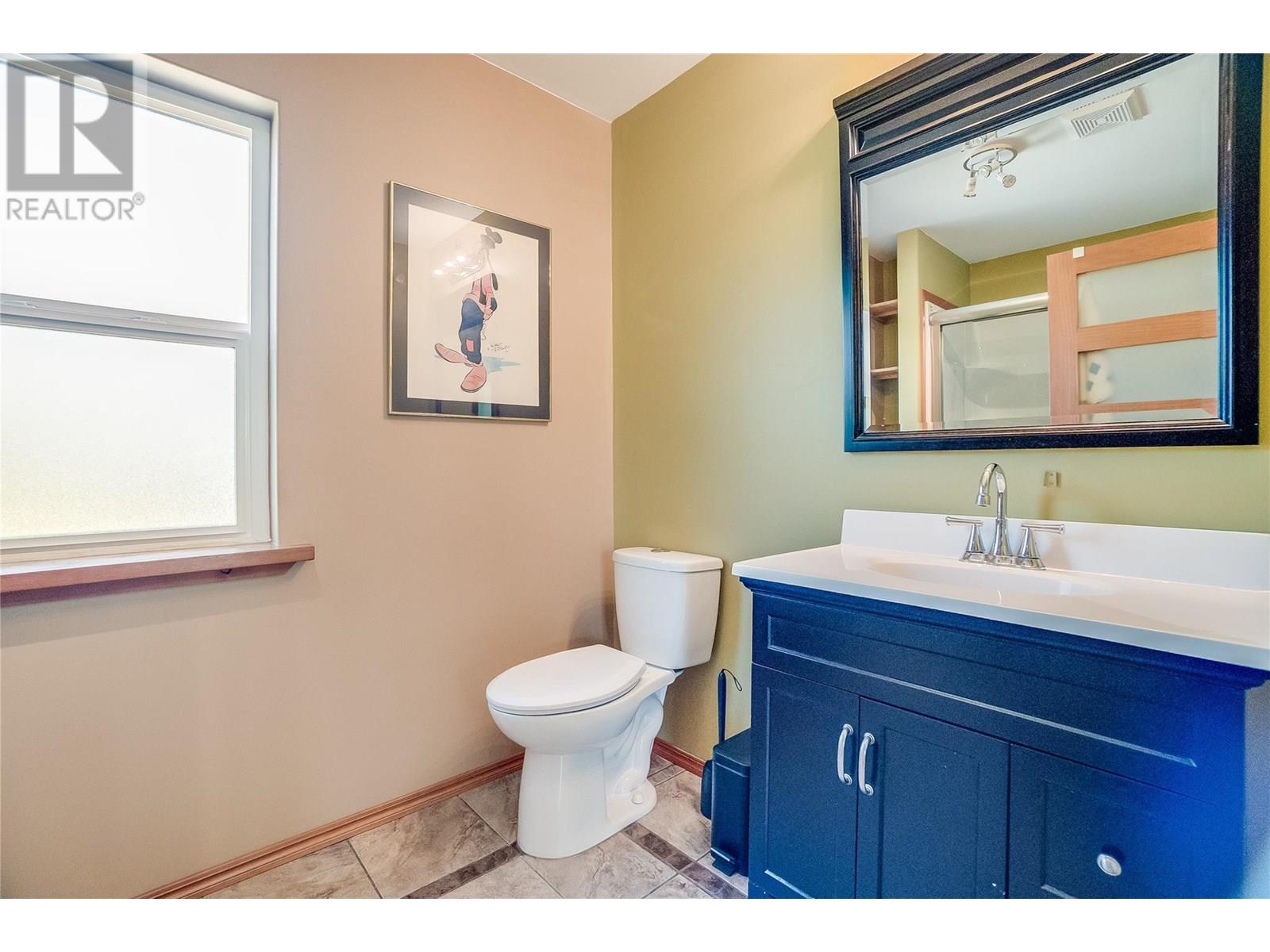 8140 6 Highway, Lemon Creek, British Columbia  V0G 2C0 - Photo 34 - 10351307