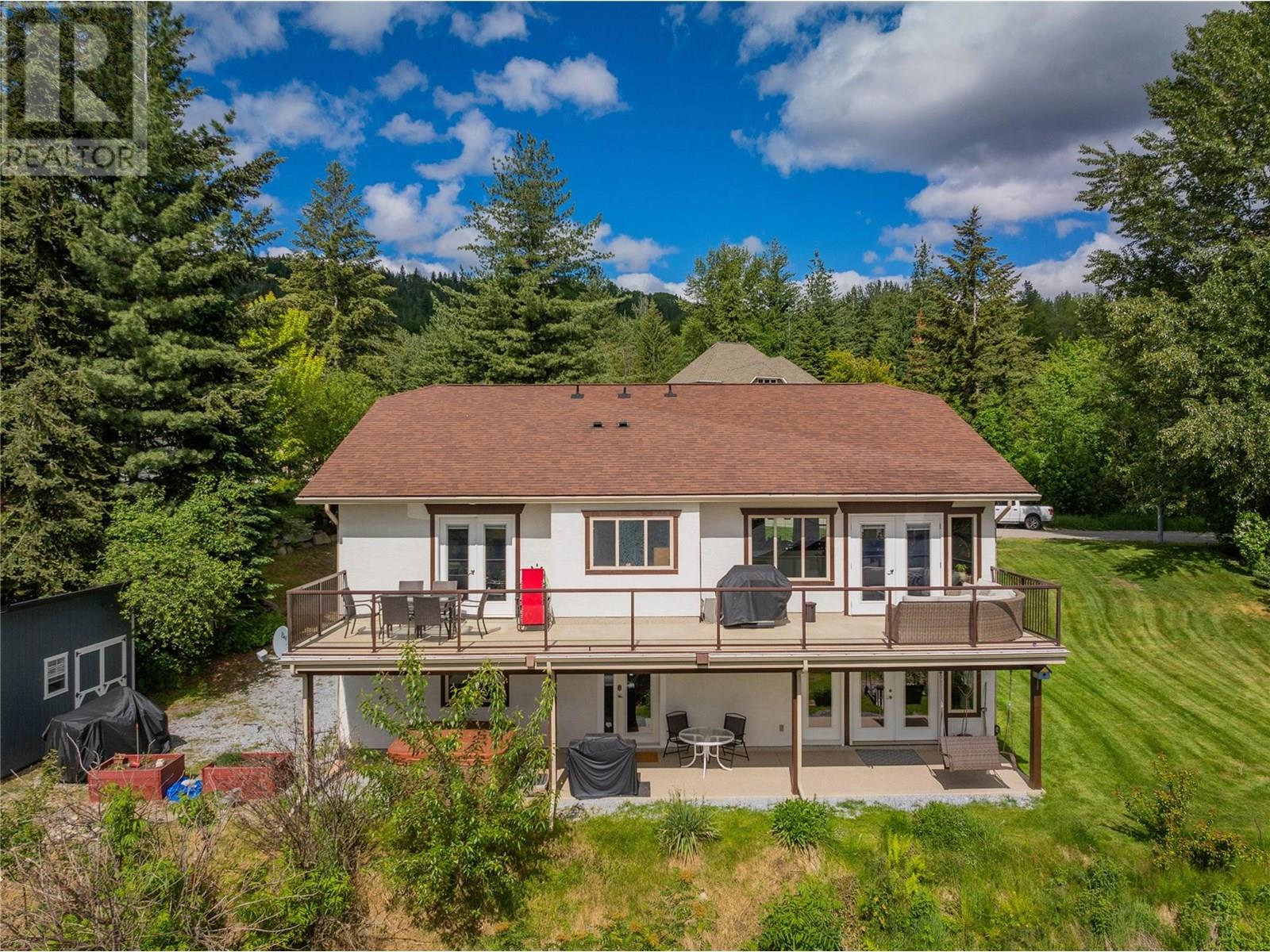 532 Blake Court, Warfield, British Columbia  V1R 4V9 - Photo 12 - 10353024