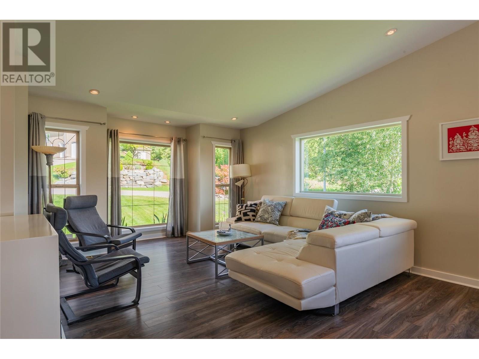 532 Blake Court, Warfield, British Columbia  V1R 4V9 - Photo 24 - 10353024