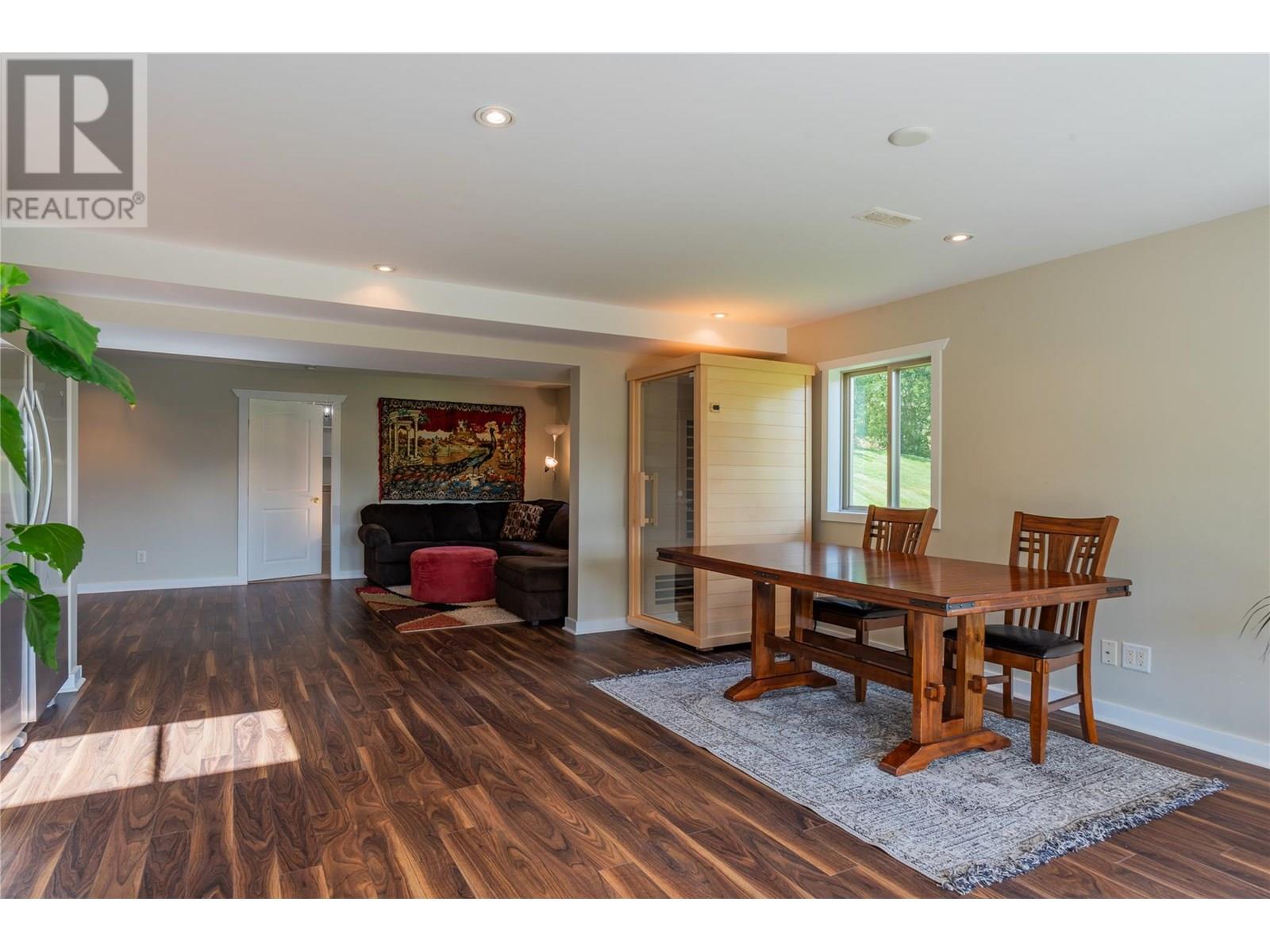 532 Blake Court, Warfield, British Columbia  V1R 4V9 - Photo 53 - 10353024
