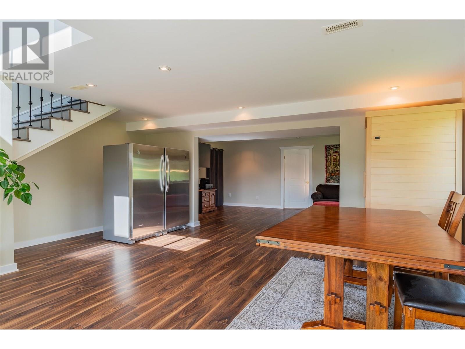 532 Blake Court, Warfield, British Columbia  V1R 4V9 - Photo 54 - 10353024