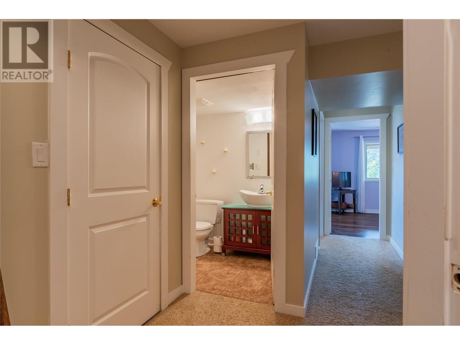532 Blake Court, Warfield, British Columbia  V1R 4V9 - Photo 74 - 10353024