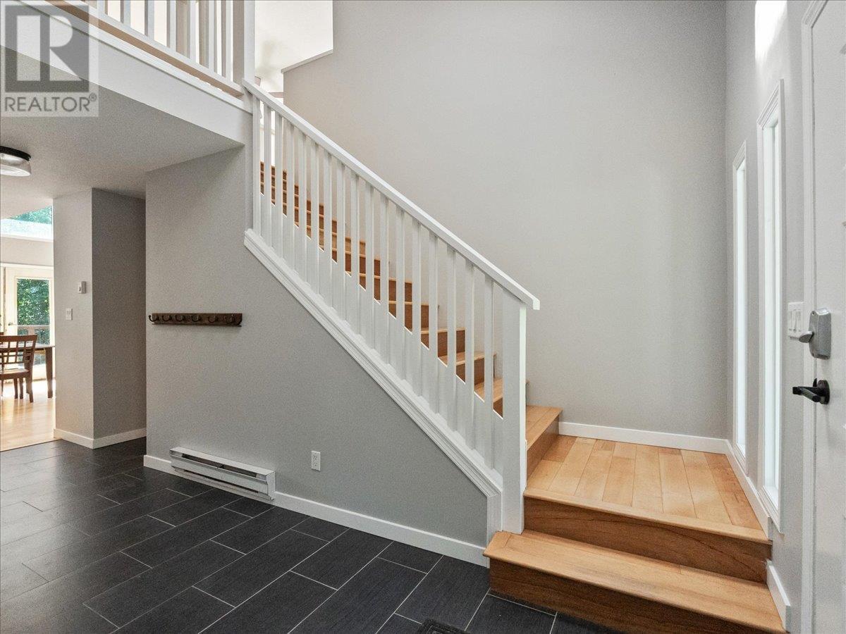 6172 Slocan River Road, Winlaw, British Columbia  V0G 2J0 - Photo 22 - 10352470