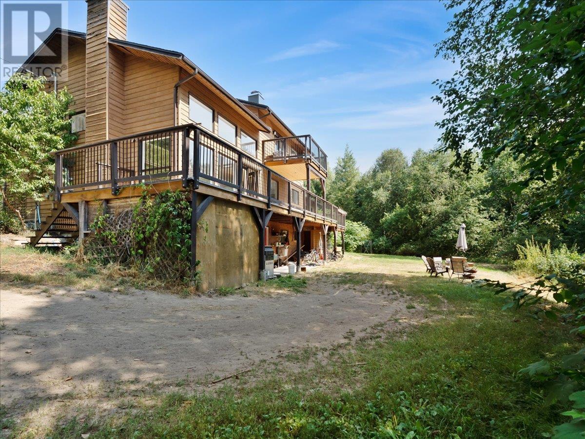 6172 Slocan River Road, Winlaw, British Columbia  V0G 2J0 - Photo 5 - 10352470