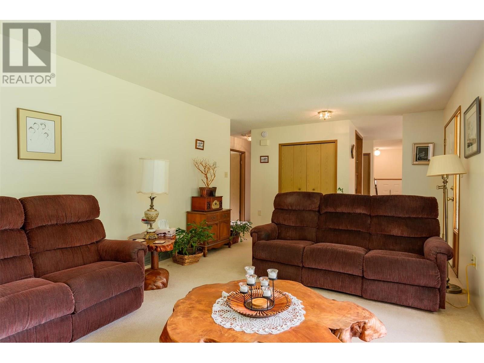 1764 Green Road, Fruitvale, British Columbia  V0G 1L0 - Photo 12 - 10353146