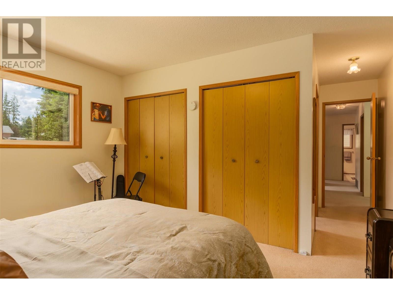 1764 Green Road, Fruitvale, British Columbia  V0G 1L0 - Photo 15 - 10353146