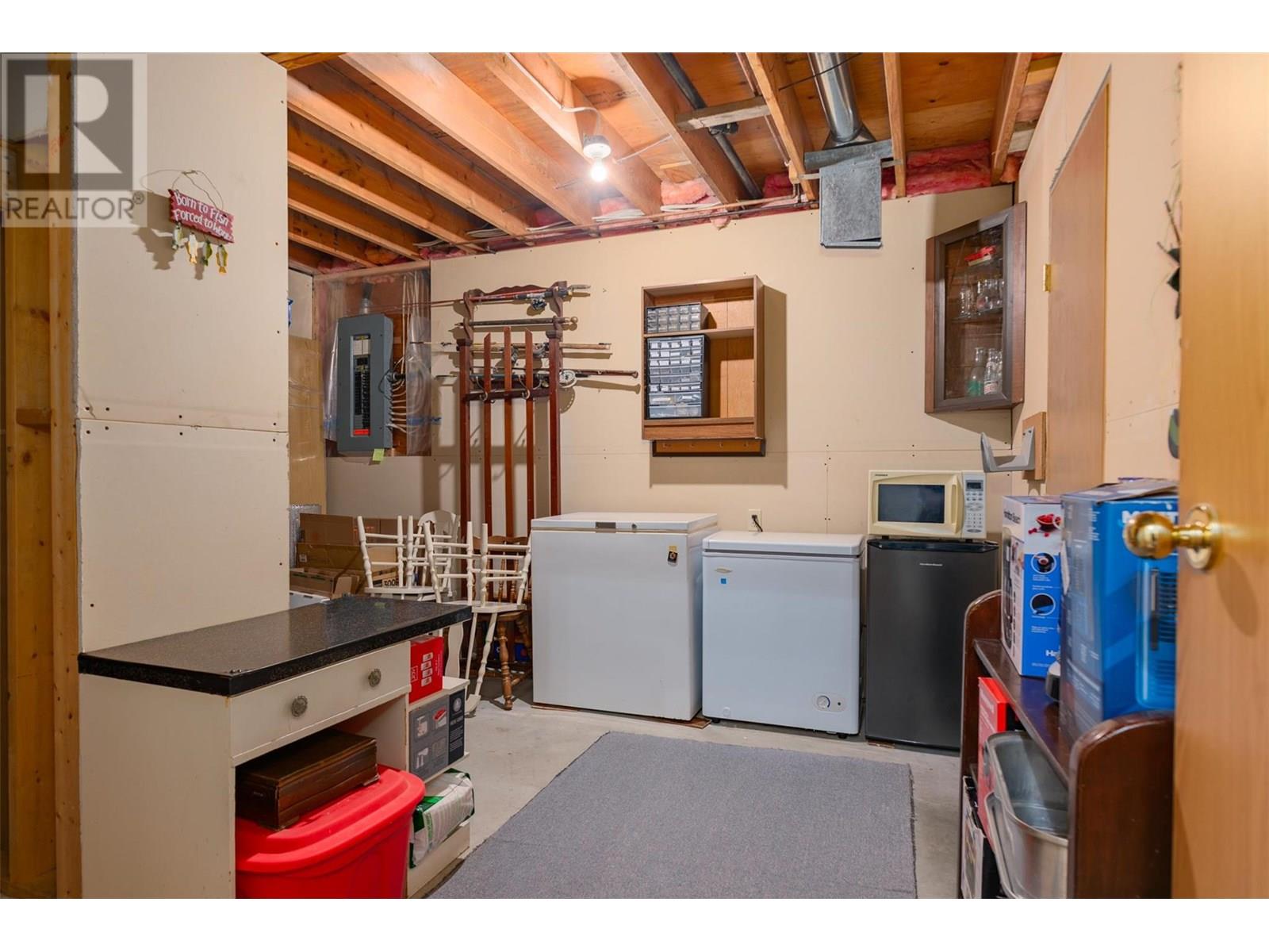 1764 Green Road, Fruitvale, British Columbia  V0G 1L0 - Photo 25 - 10353146