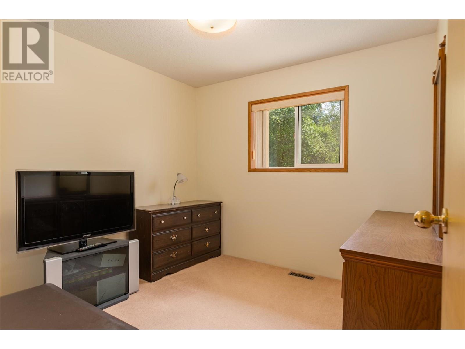 1764 Green Road, Fruitvale, British Columbia  V0G 1L0 - Photo 30 - 10353146