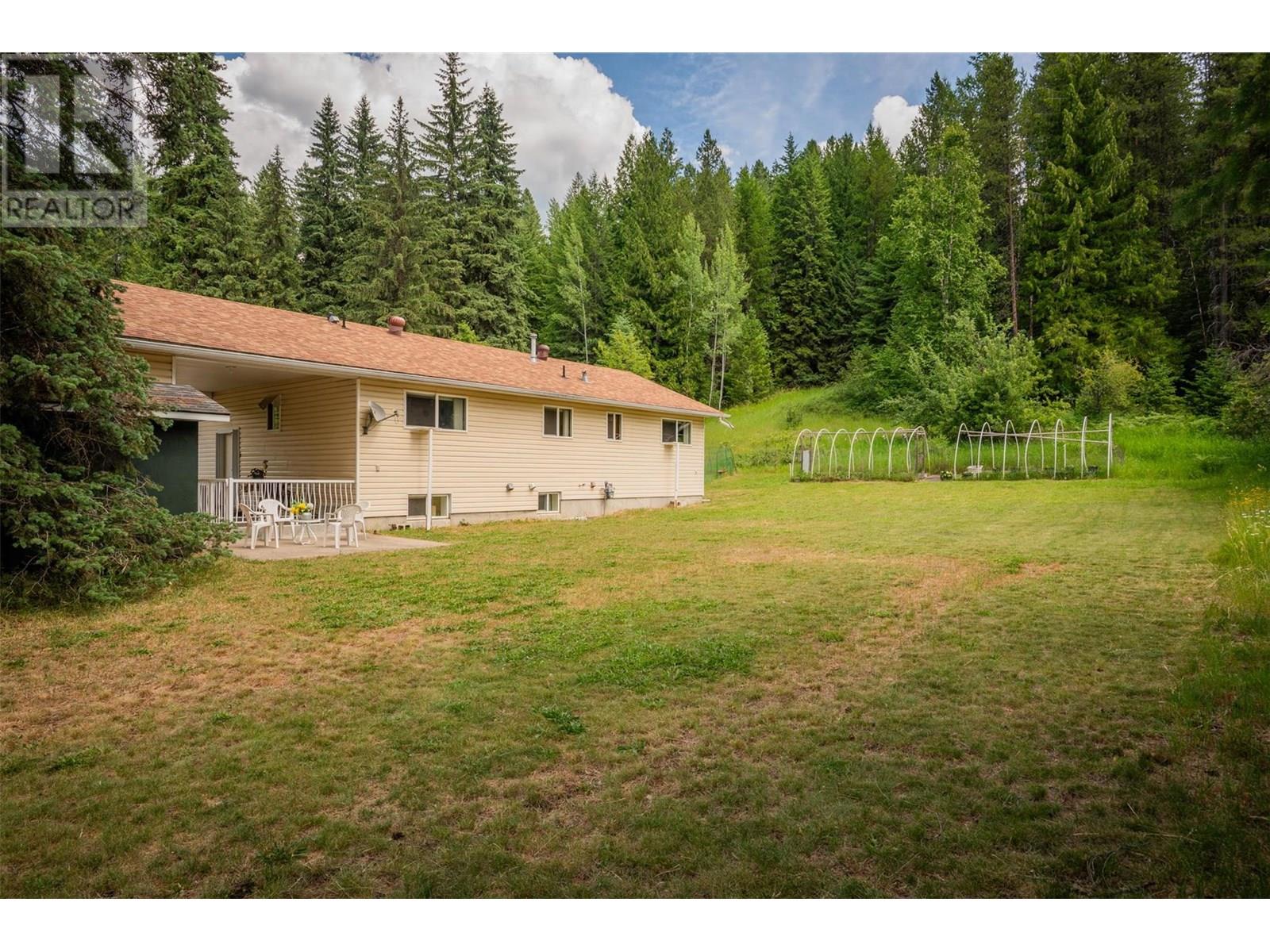 1764 Green Road, Fruitvale, British Columbia  V0G 1L0 - Photo 35 - 10353146