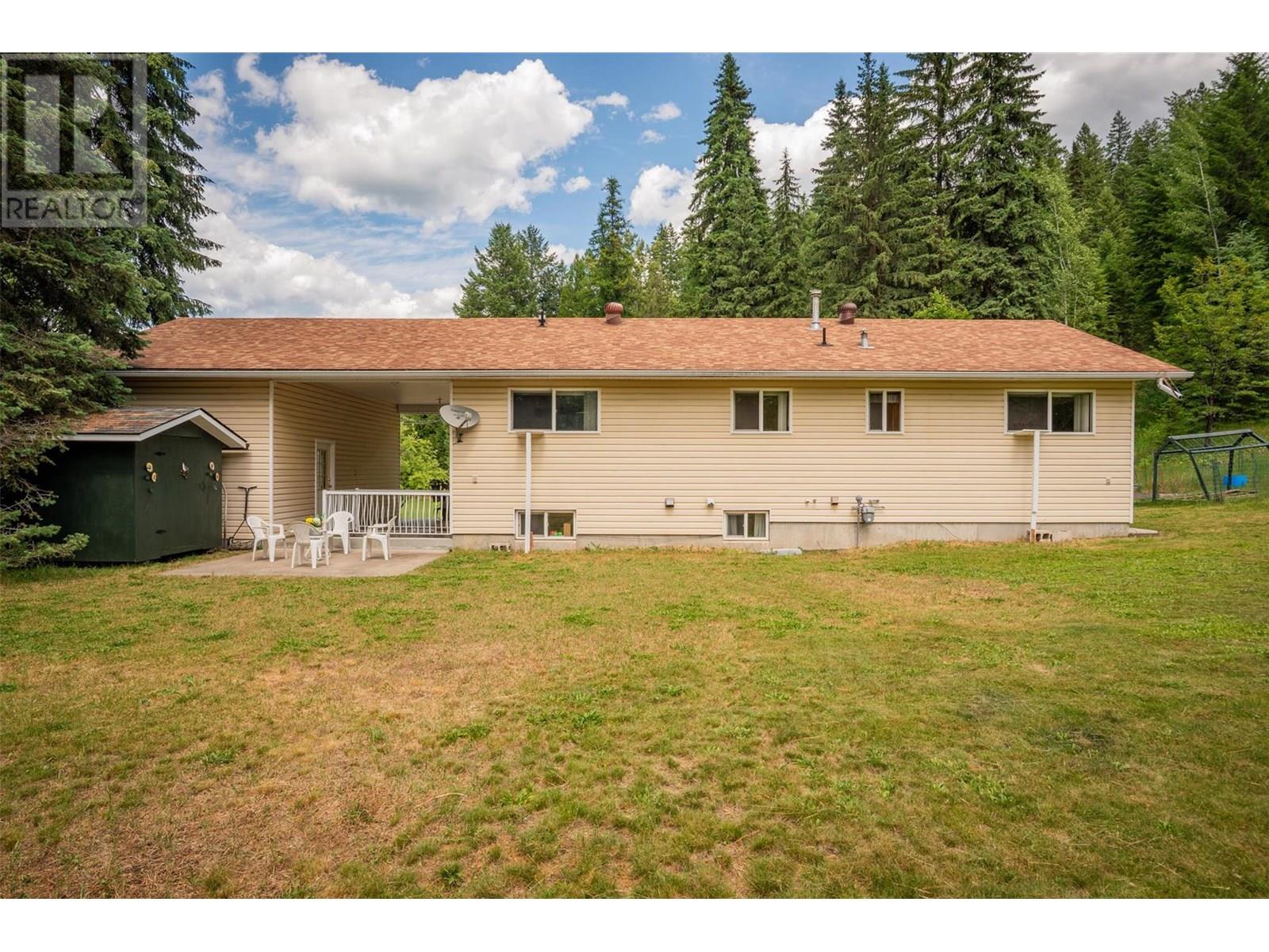 1764 Green Road, Fruitvale, British Columbia  V0G 1L0 - Photo 37 - 10353146