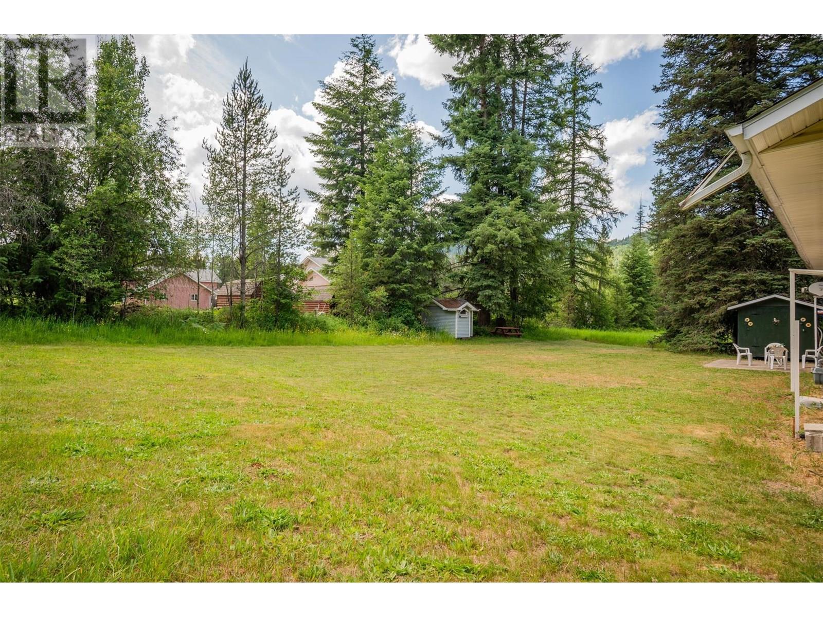 1764 Green Road, Fruitvale, British Columbia  V0G 1L0 - Photo 39 - 10353146